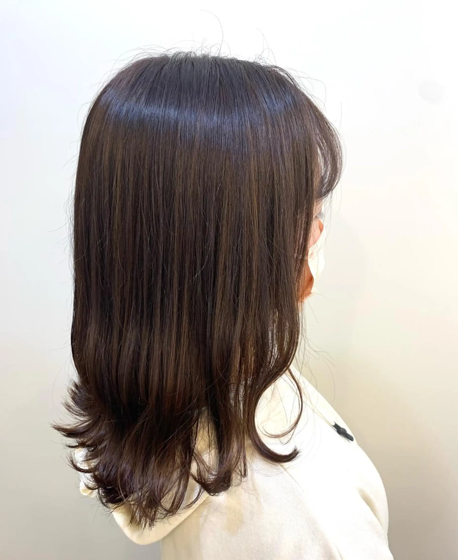 カラー 伊藤 由妃乃のヘアスタイル