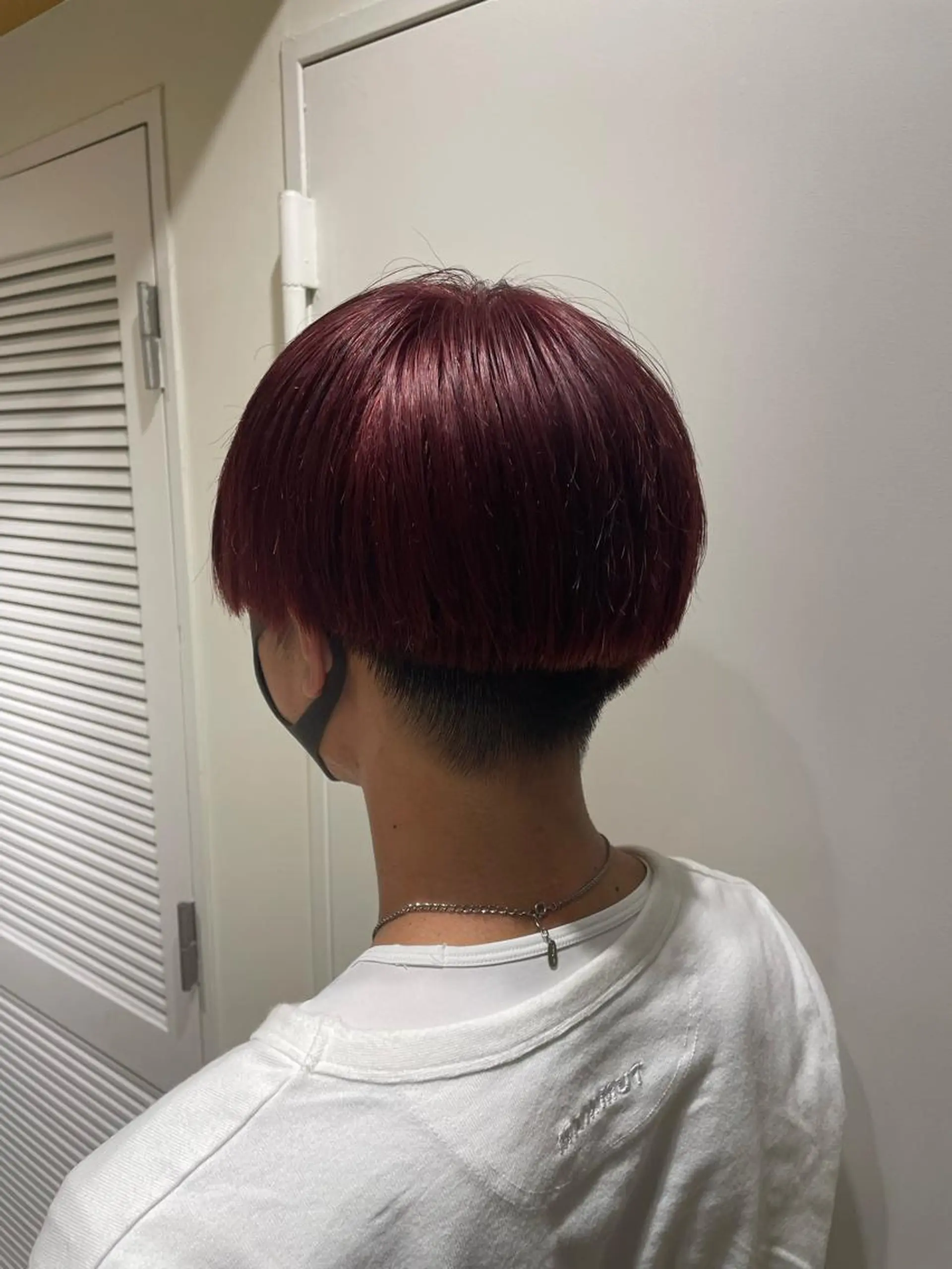 ショート カラー パーマ ヘアアレンジ メンズ ネイル マツエク・マツパ メンズブリーチ メンズハイトーン メンズインナーカラー メンズ韓国風 マッシュ 新宿　副店長 新井彩斗のヘアスタイル