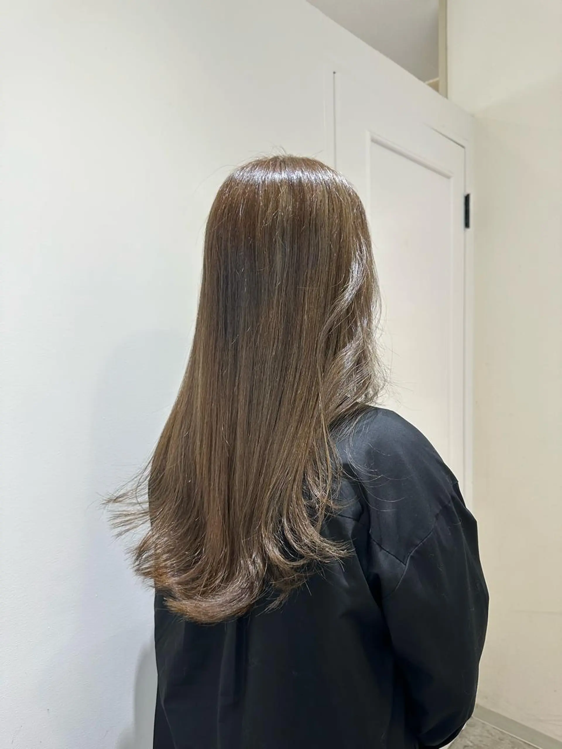 ロング カラー 柔らかベージュ🤍 fukaのヘアスタイル