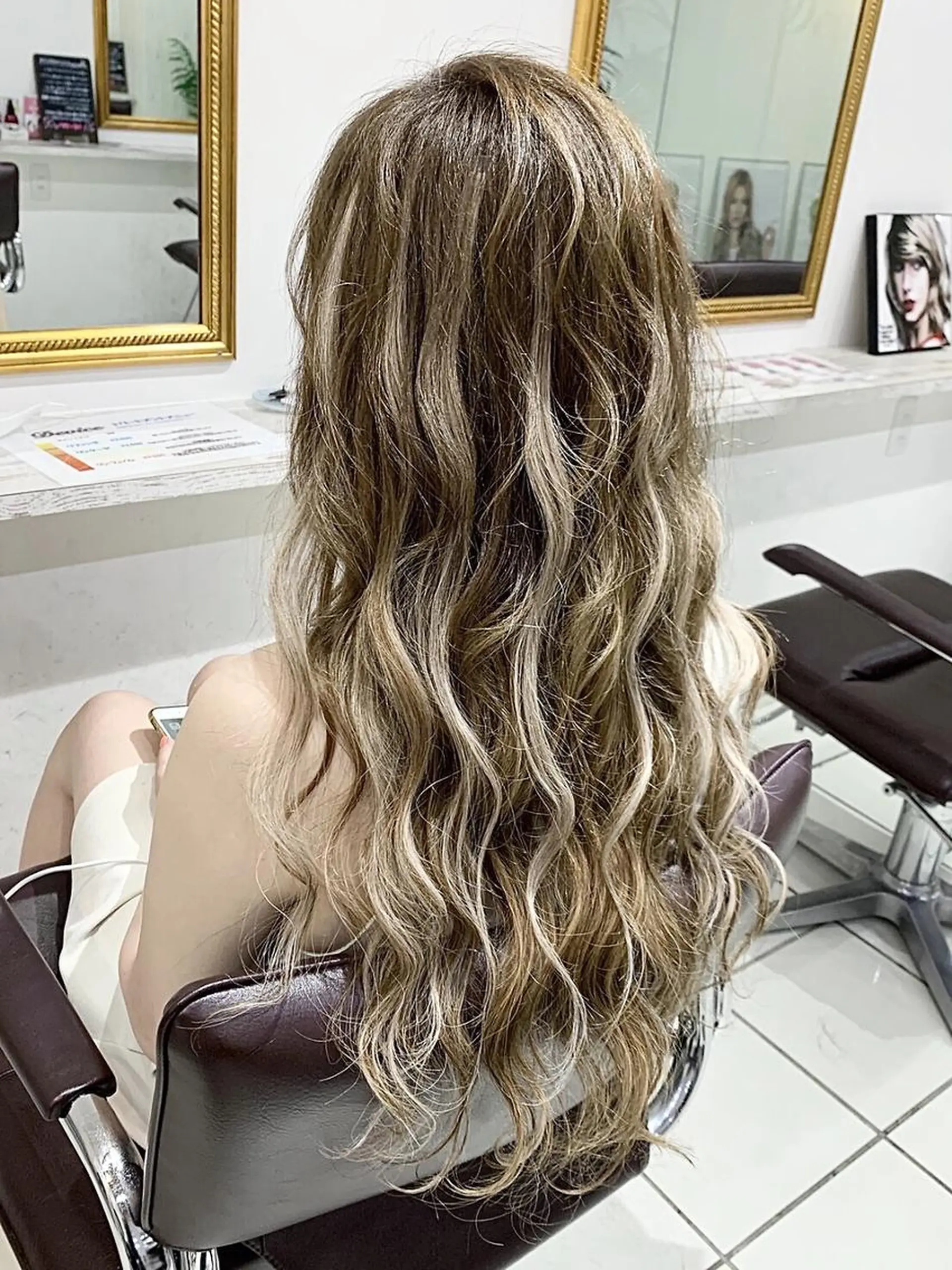 ロング カラー ヘアアレンジ レミーエクステ大阪 Device梅田のヘアスタイル