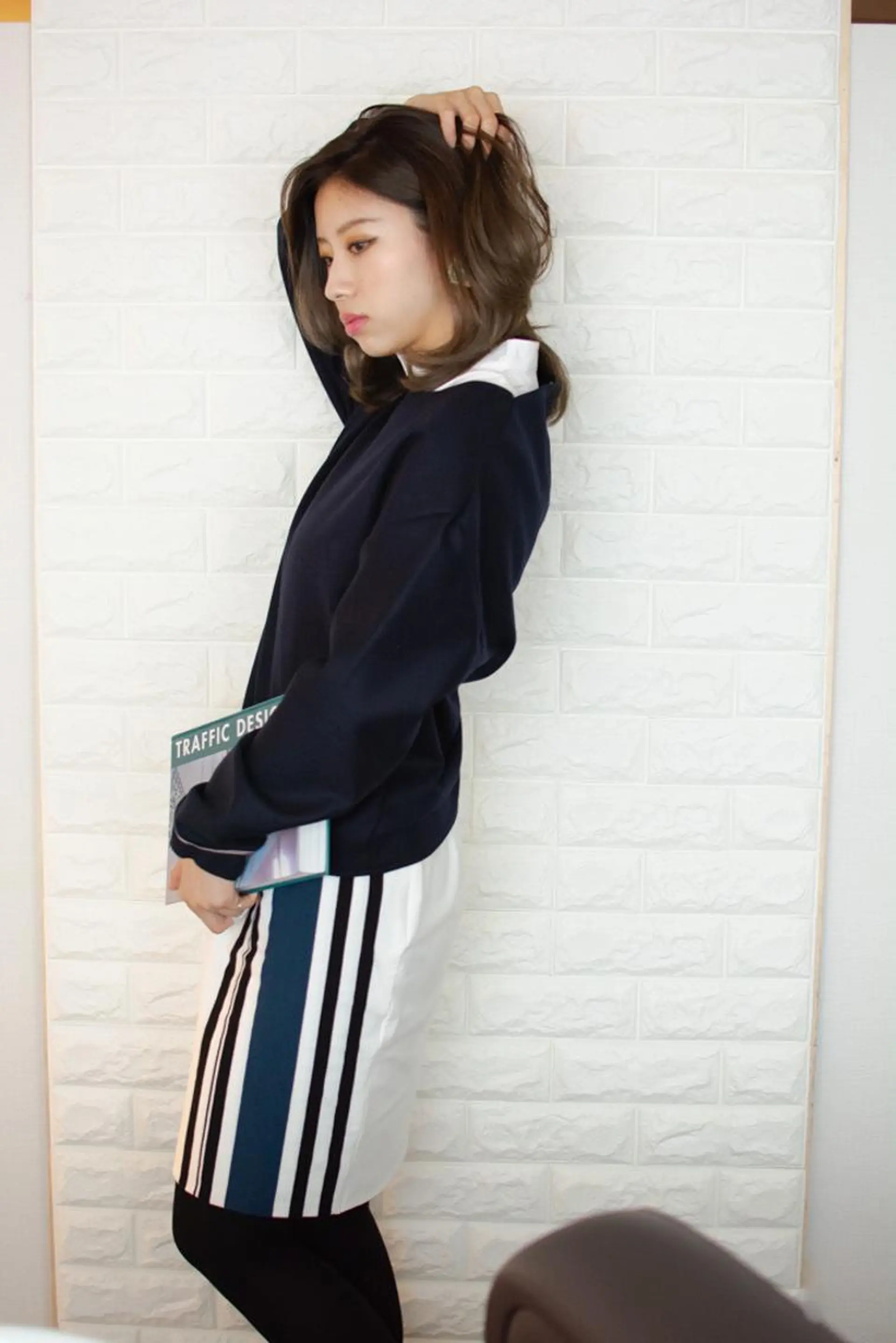 ミディアム カラー ショートボブ ベージュカラー ブルーカラー ブルージュ グレージュ 撮影モデル 斉藤 正敏のその他イメージ