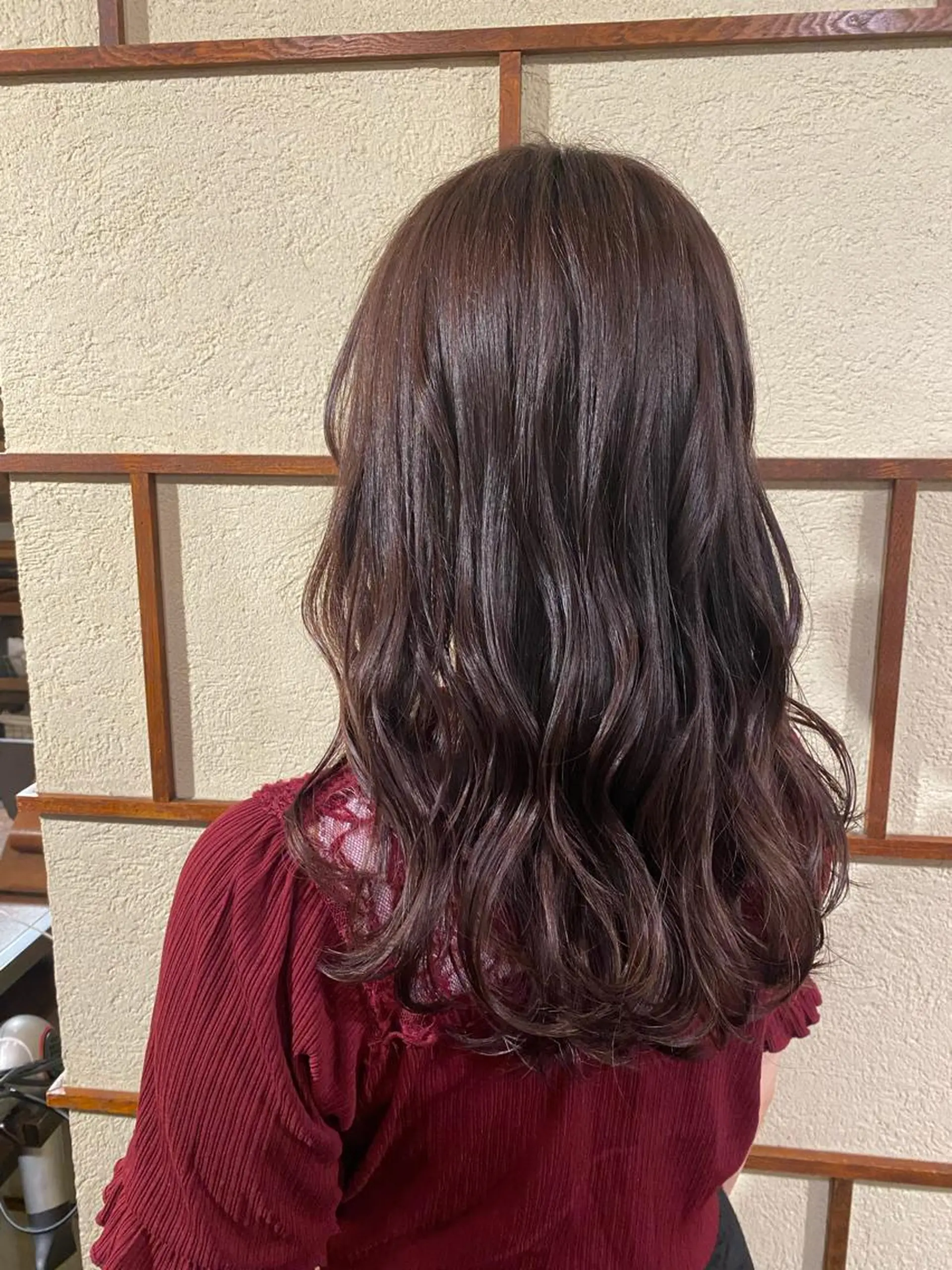 ミディアム ピンクブラウン カット ヘアカラー トリートメント 白井 雅美のヘアスタイル