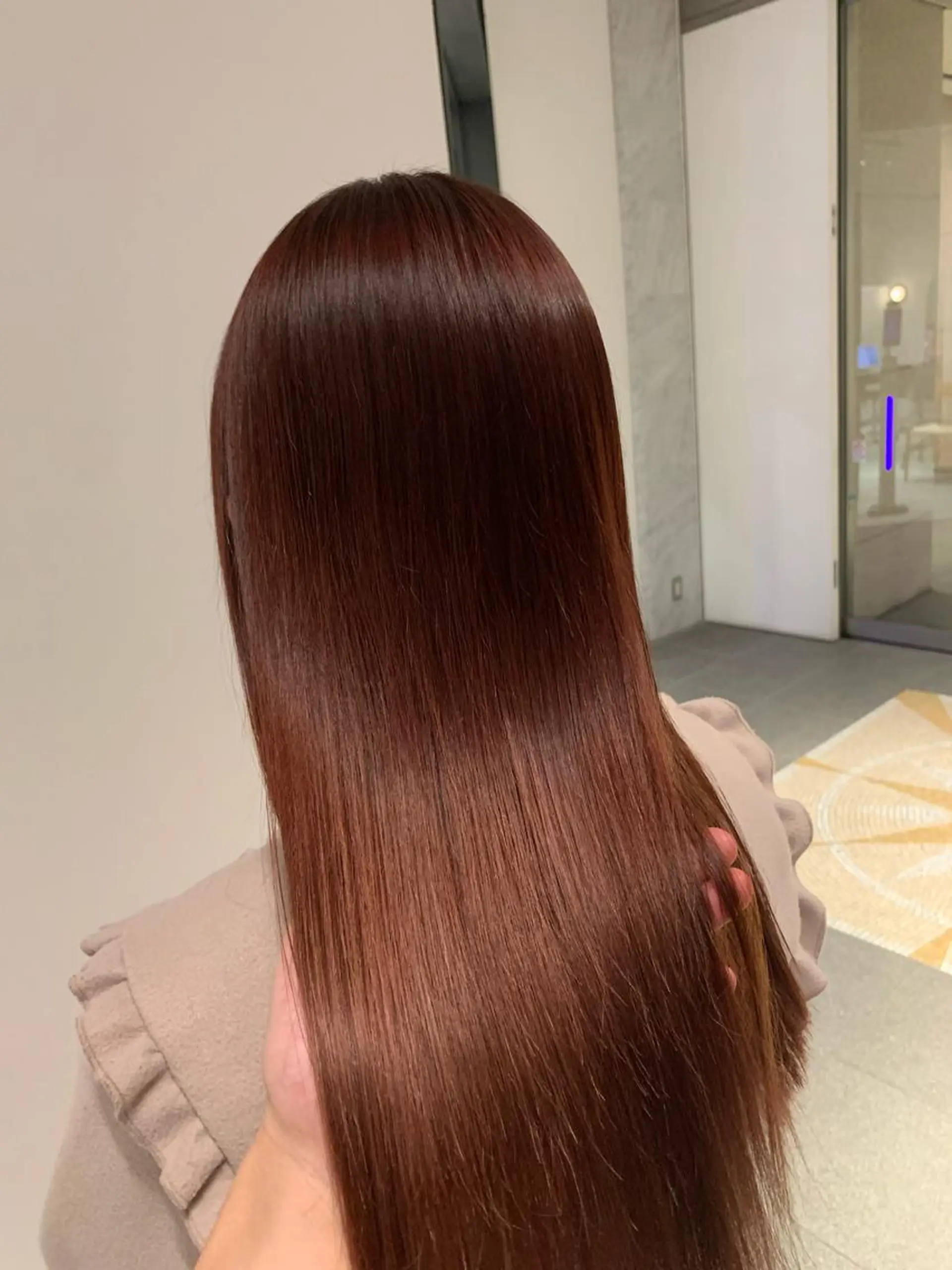 ロング カラー ブリーチ ケアブリーチ ブリーチなしカラー ロング ヘアカラー トリートメント サロウィン(SALOWIN)原宿iori店所属・ツヤツヤ ハイトーン/Reiのヘアスタイル
