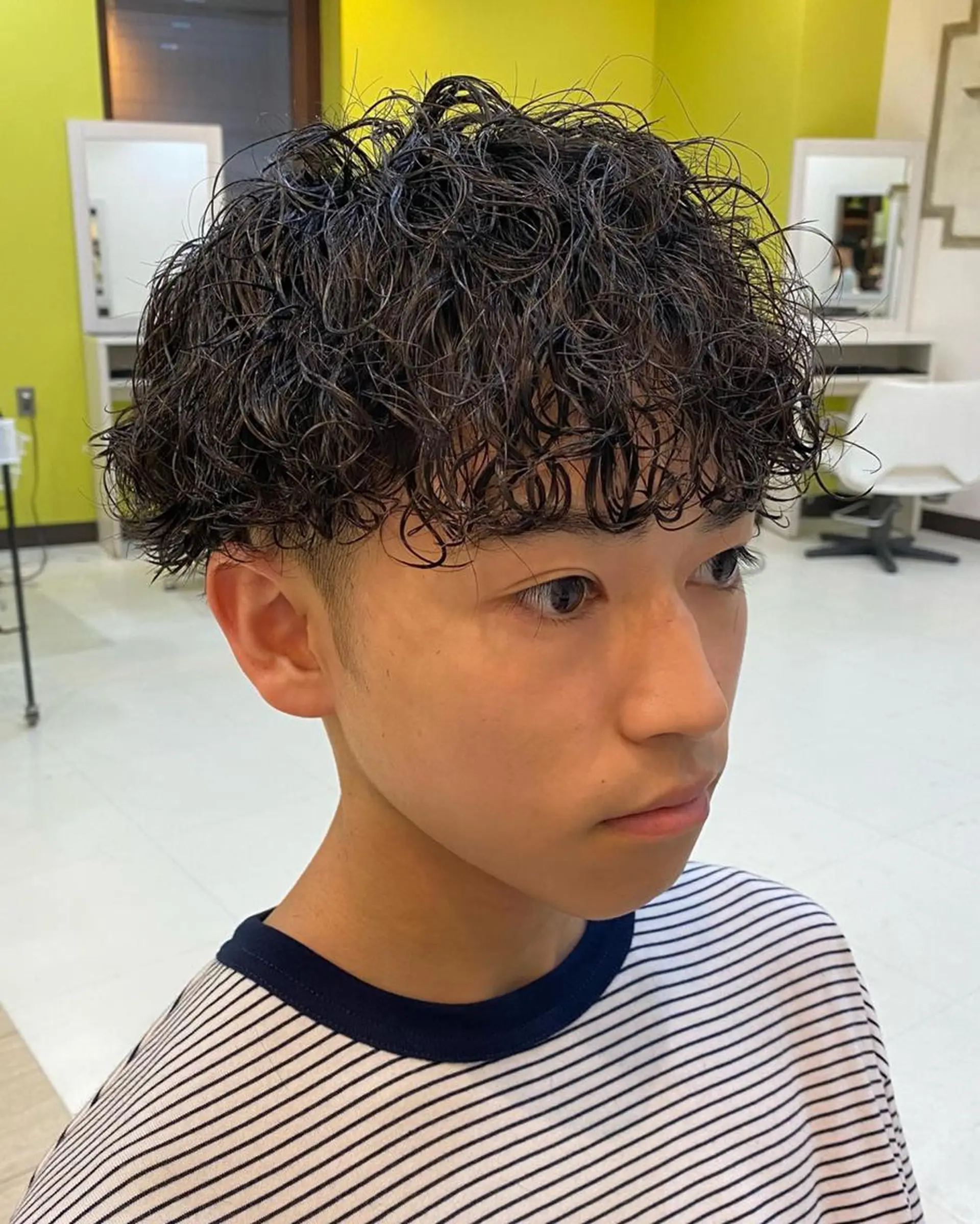 パーマ メンズ フェードカット メンズパーマ プードルパーマ メンズツイストパーマ ツイストスパイラルパーマ 年間2000名担当◎ パーマ職人/仲原佑樹のヘアスタイル