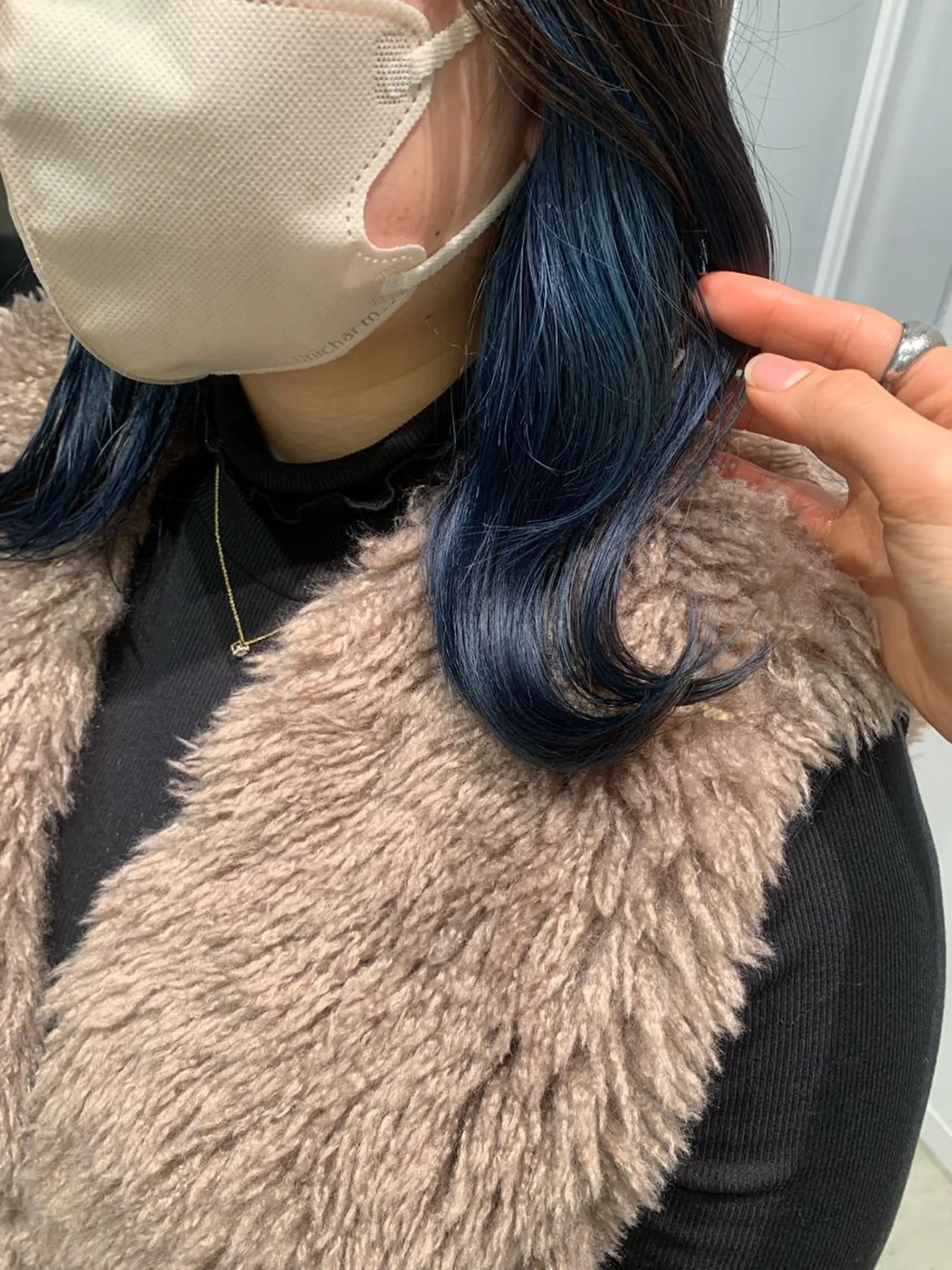 ミディアム カラー ヘアアレンジ ブリーチ カット ヘアカラー トリートメント yuka .のヘアスタイル