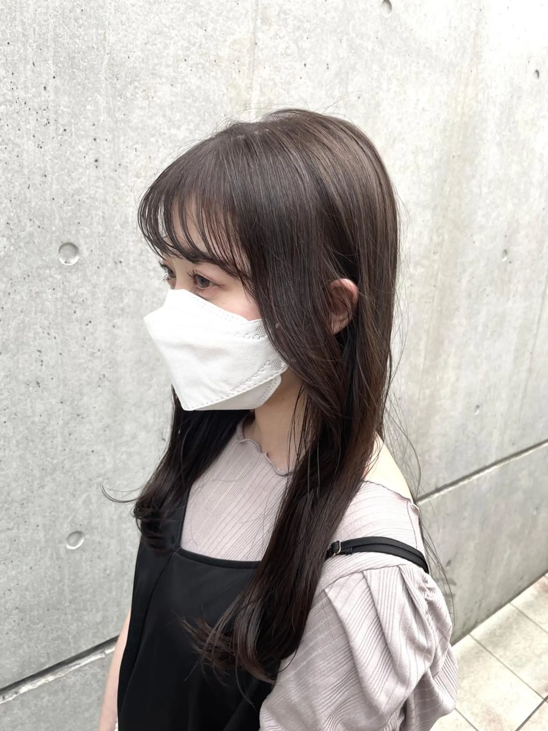 ロング カラー ベージュカラー ブリーチ ブラウンカラー 透明感カラー ブリーチなしカラー カット ヘアカラー トリートメント BEBE所属・ブリーチなし 透明感カラーKANAのヘアスタイル