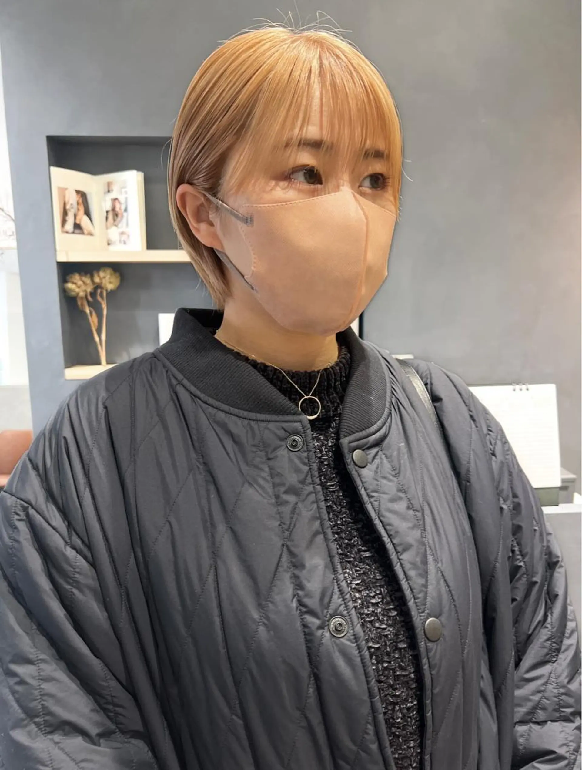 ショート 切りっぱなしボブ ボブ ヘアカラー トリートメント AI TOKYO　S所属・mizuki 【韓国レイヤー】のヘアスタイル