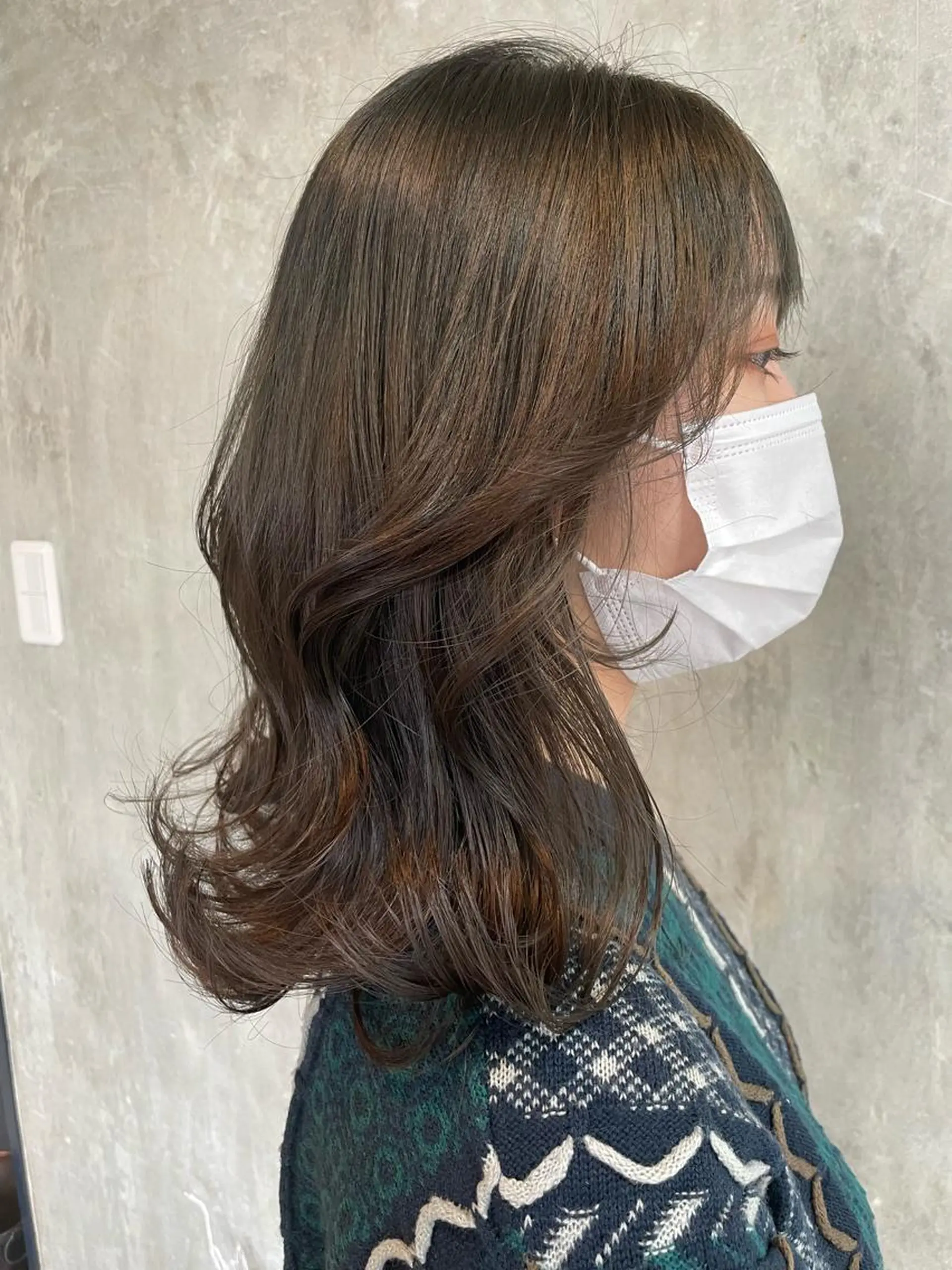 ミディアム カラー 透明感カラー グレージュ くびれヘア 韓国風ヘア risako🇰🇷 韓国ヘア/レイヤーのヘアスタイル