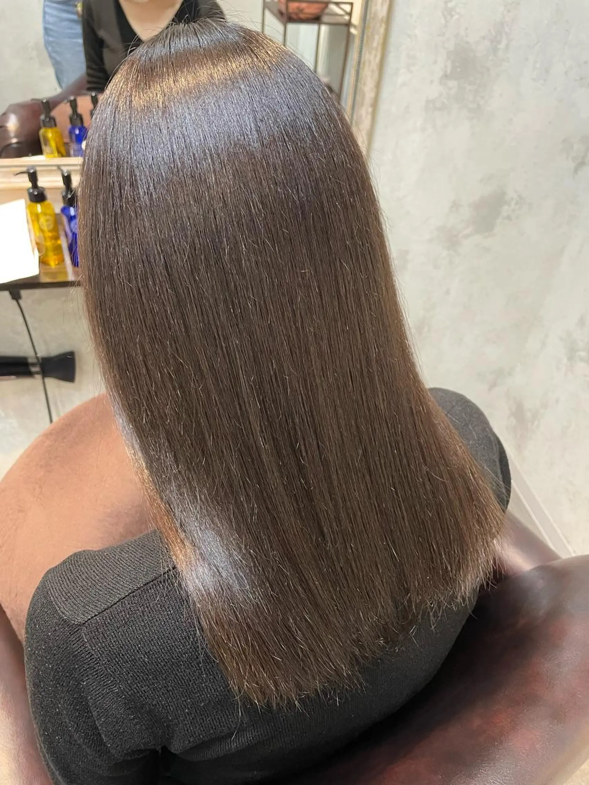 セミロング カラー ヘアカラー トリートメント ヘッドスパ アンナ 髪質改善/縮毛矯正のヘアスタイル