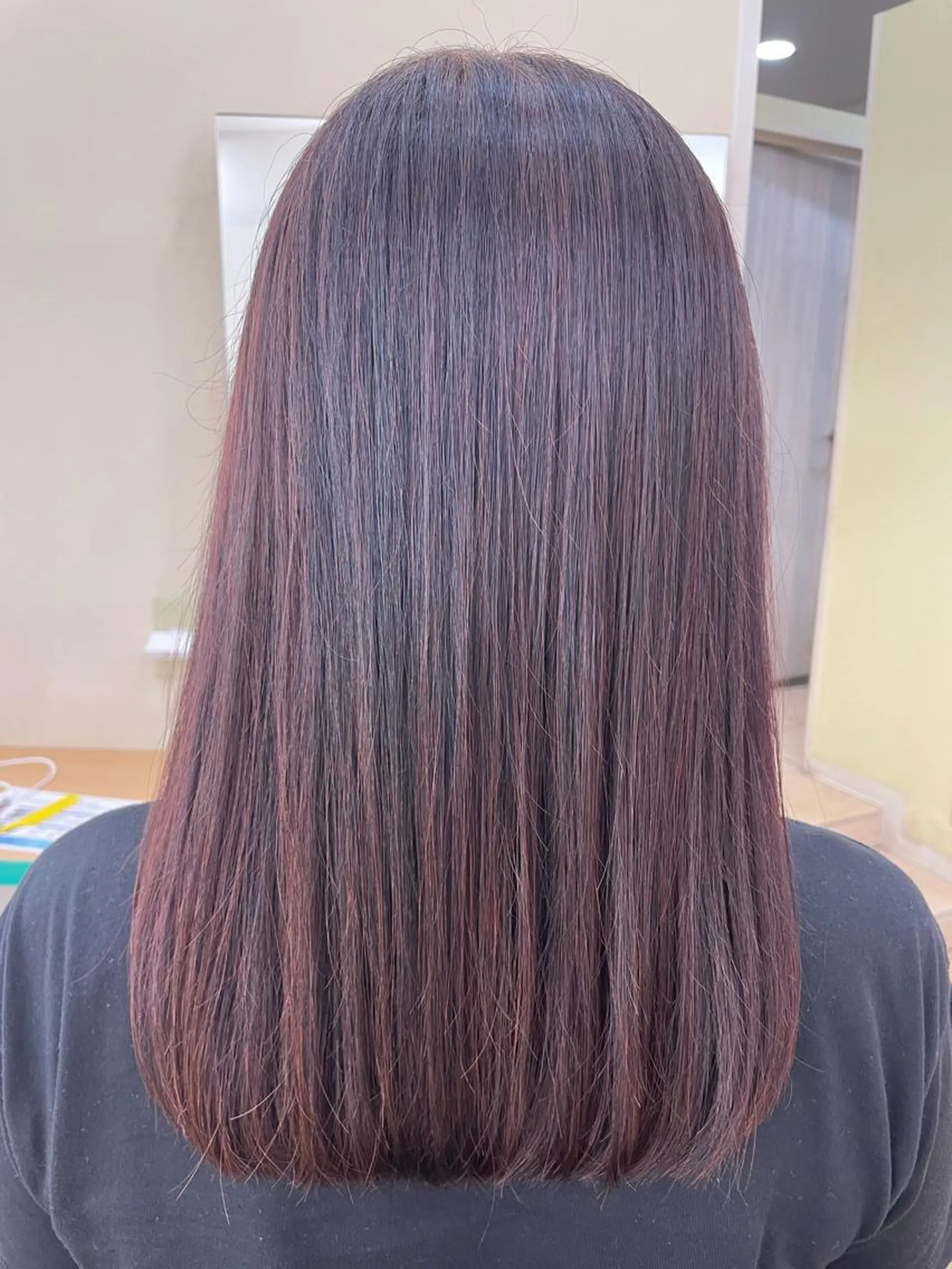 ロング ヘアカラー トリートメント 福原 亜祐美のヘアスタイル
