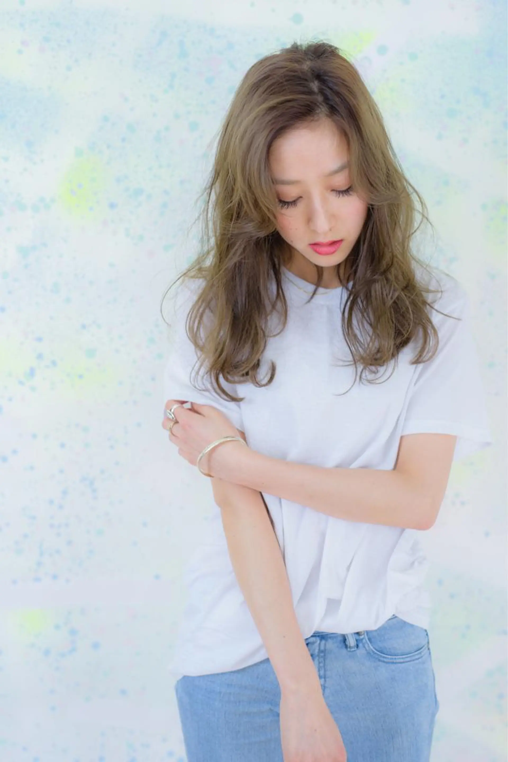 セミロング カラー パーマ ヘアアレンジ アディクシーカラー アッシュ アッシュブラック アッシュブラウン アッシュグレー ヘアカラー トリートメント ヘアセット ✨ハイクオリティ✨ 山本香也のヘアスタイル