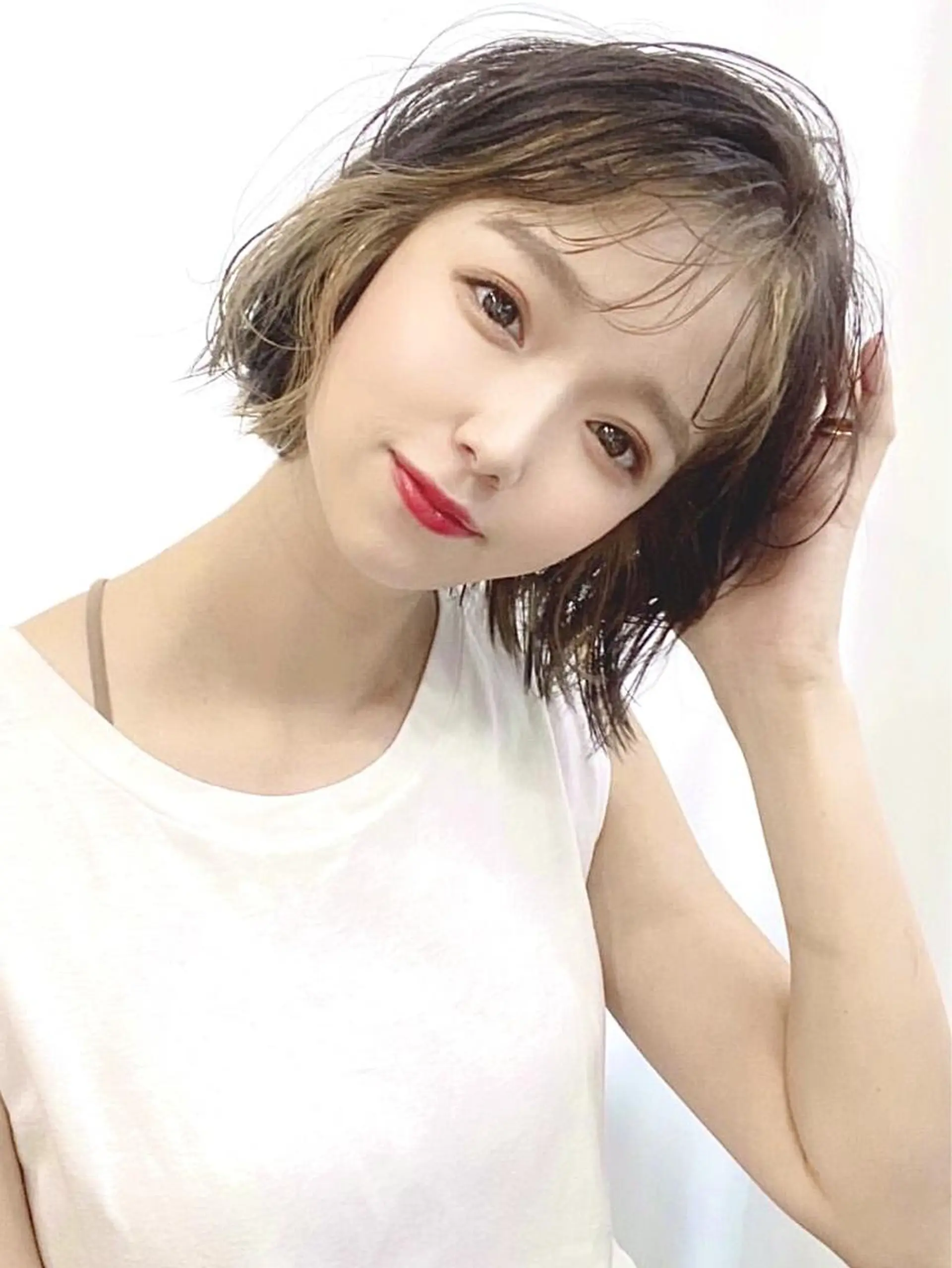 ミディアム ヘアセット Trip 大名🌟 ダブルカラーのヘアスタイル