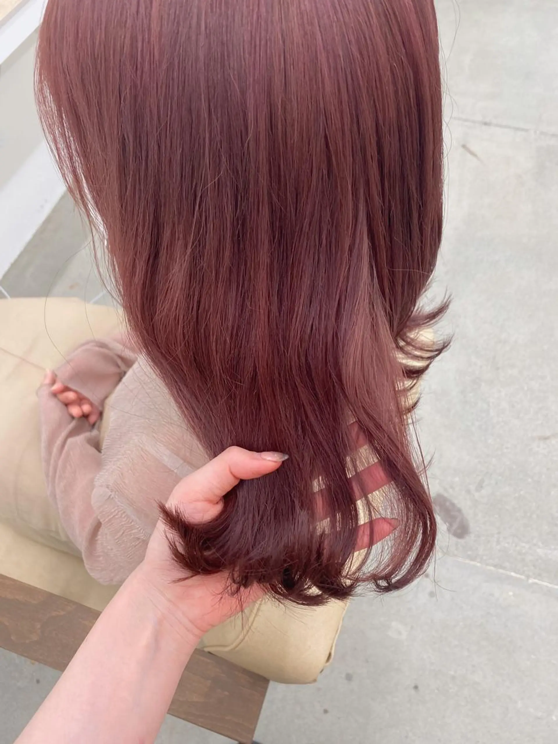 セミロング カラー ピンクカラー ヘアカラー トリートメント 🌼透明感艶カラー オリーブ🌼河村咲のヘアスタイル