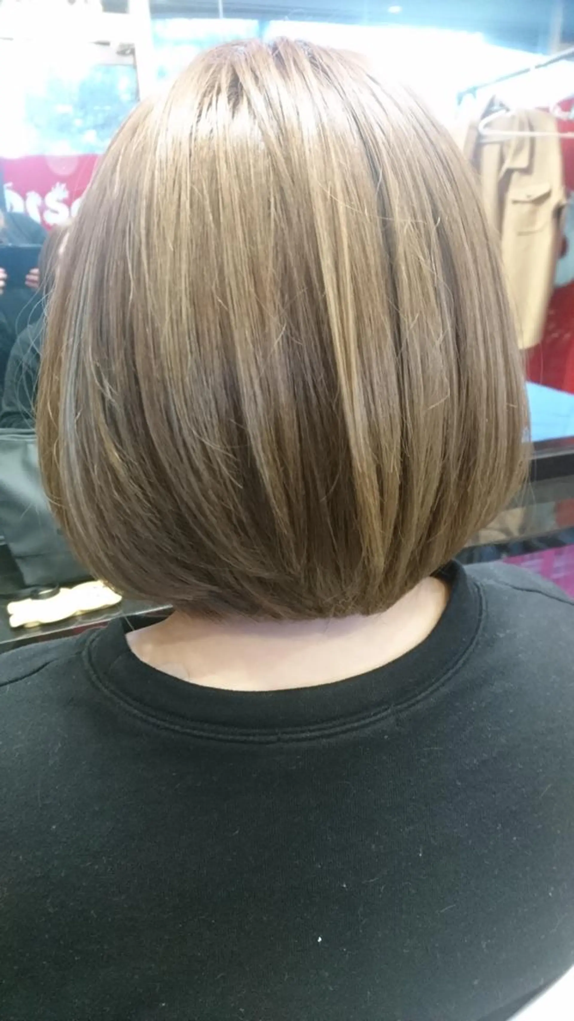 ショート ボブ カット トリートメント 横山 千春のヘアスタイル