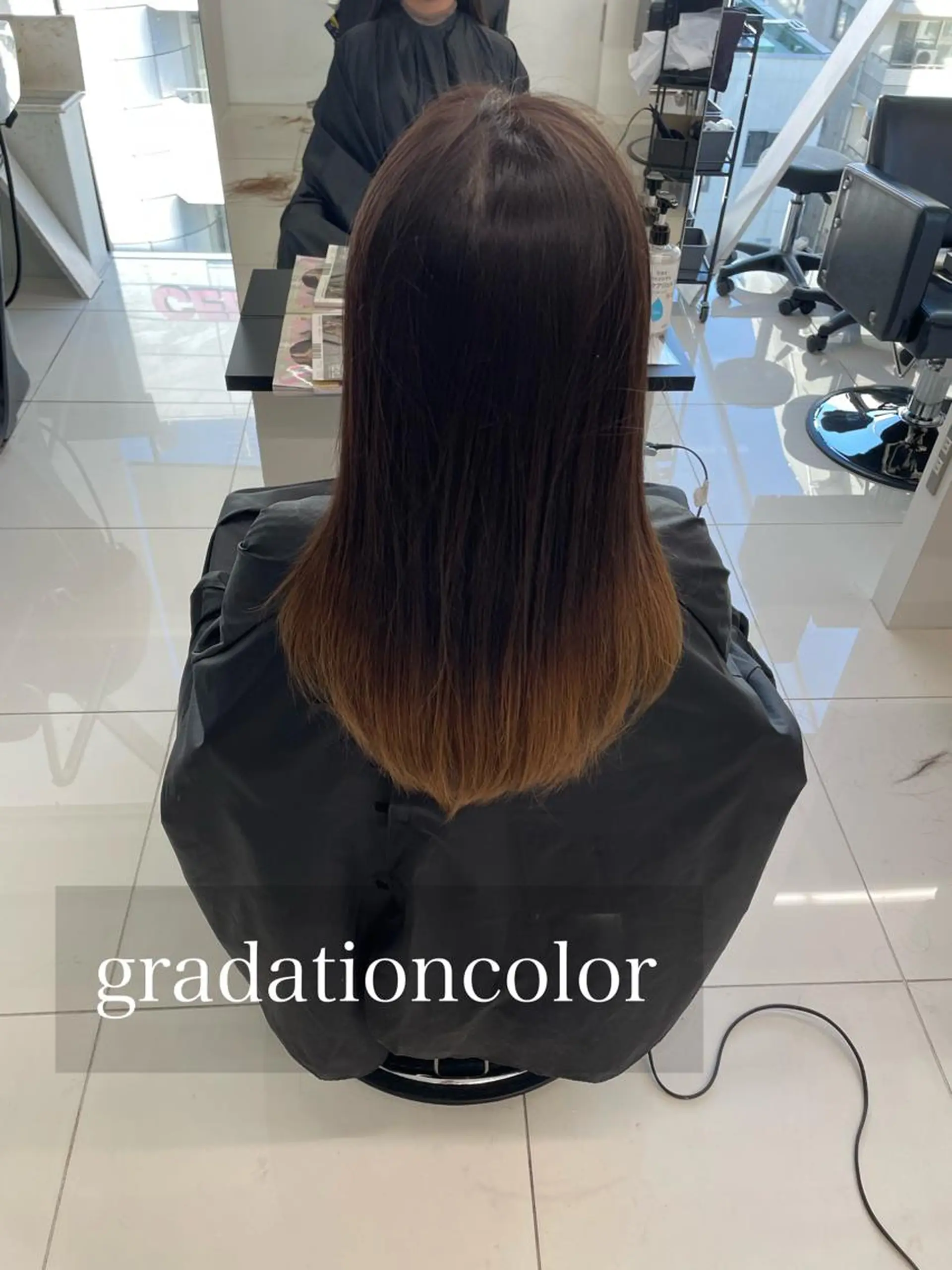 ミディアム カラー ブリーチ グラデーションカラー 学生 ✨無料！カット モデル募集✨夕貴のヘアスタイル