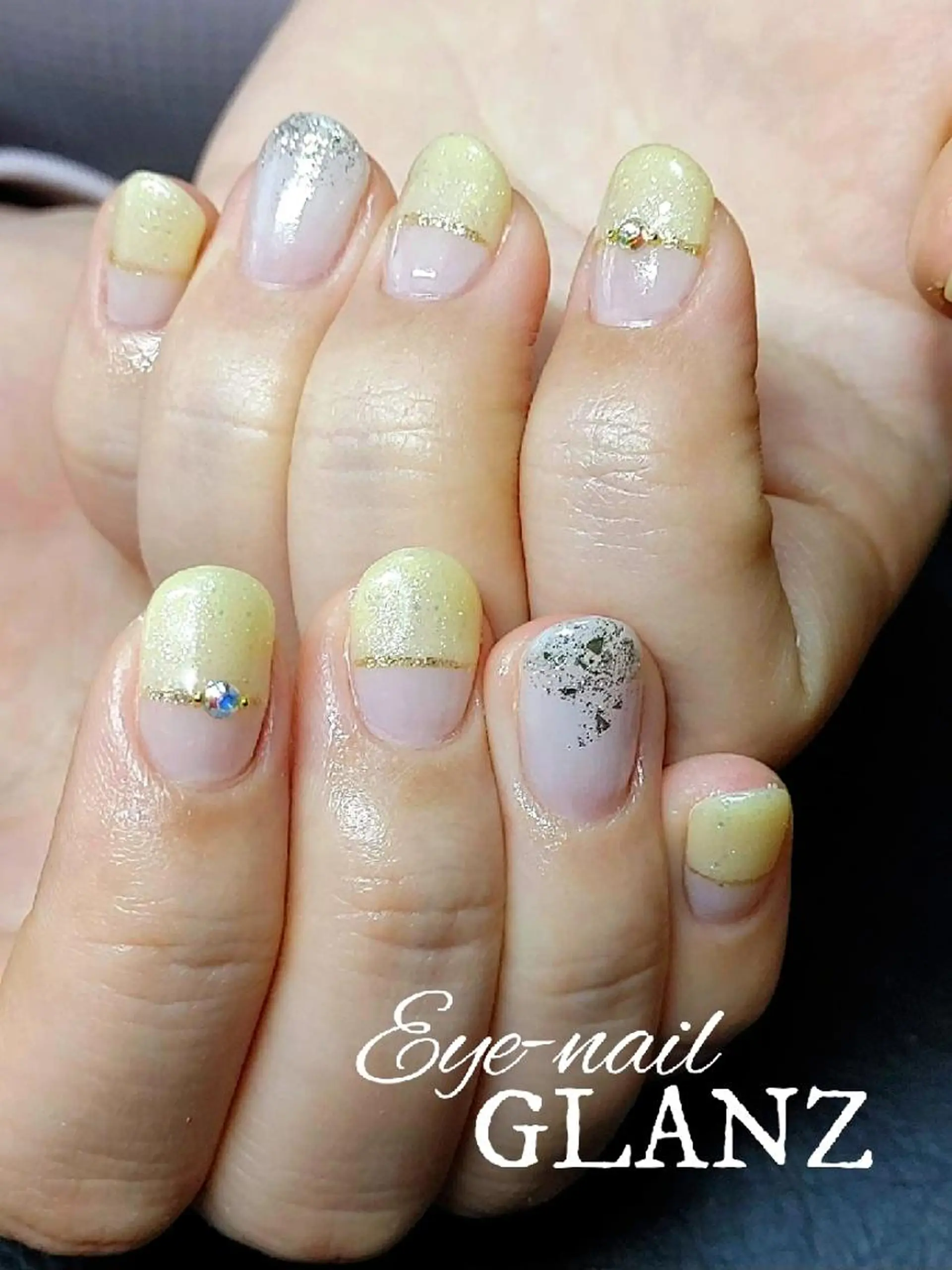 ネイル 持ち込み eye-nail GLANZのネイルデザイン