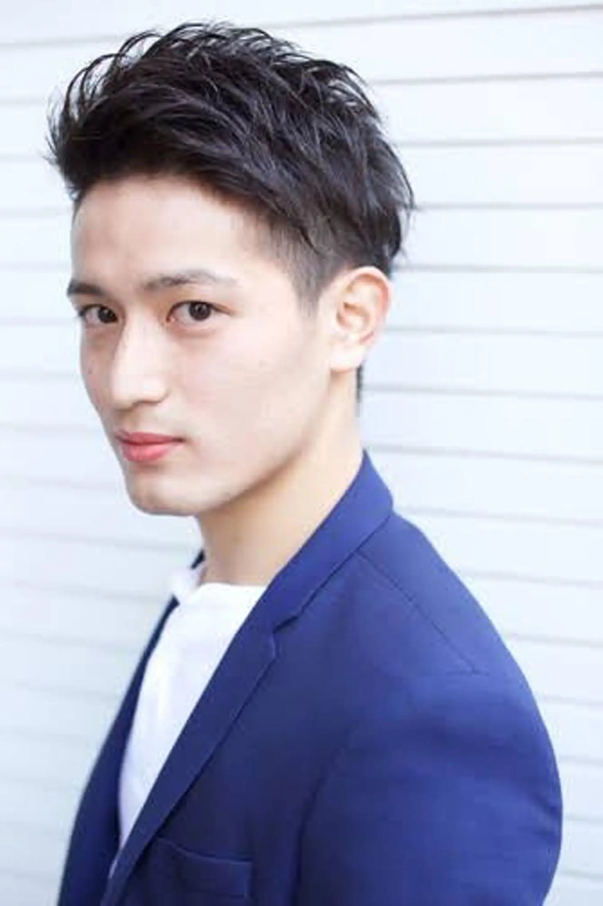 ミディアム カラー メンズ カット ブリーチ&似合せボブ 田中寛十のヘアスタイル