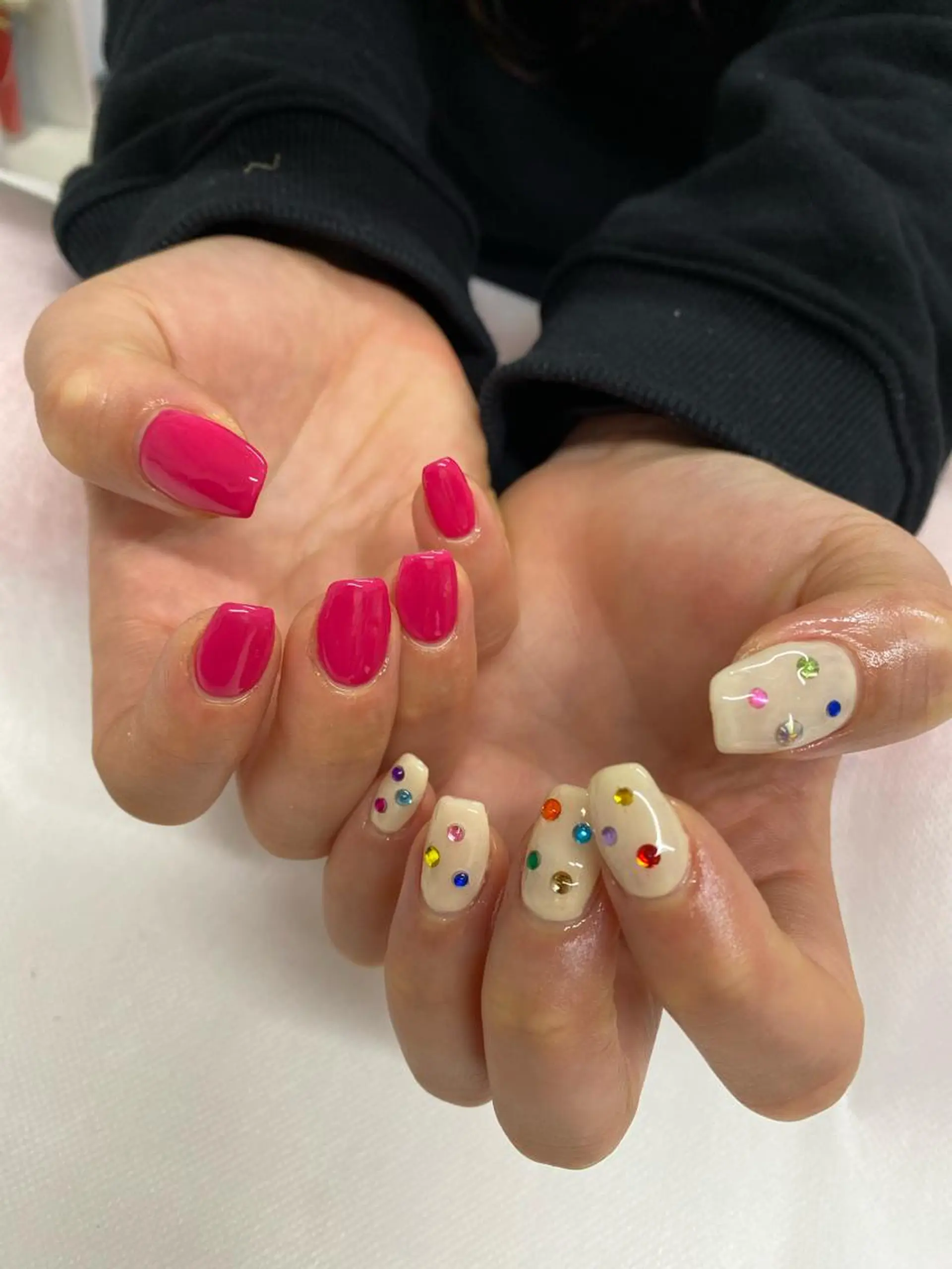 ネイル 持ち込み ハンドネイル 武藤 千裕のエステ・リラクイメージ