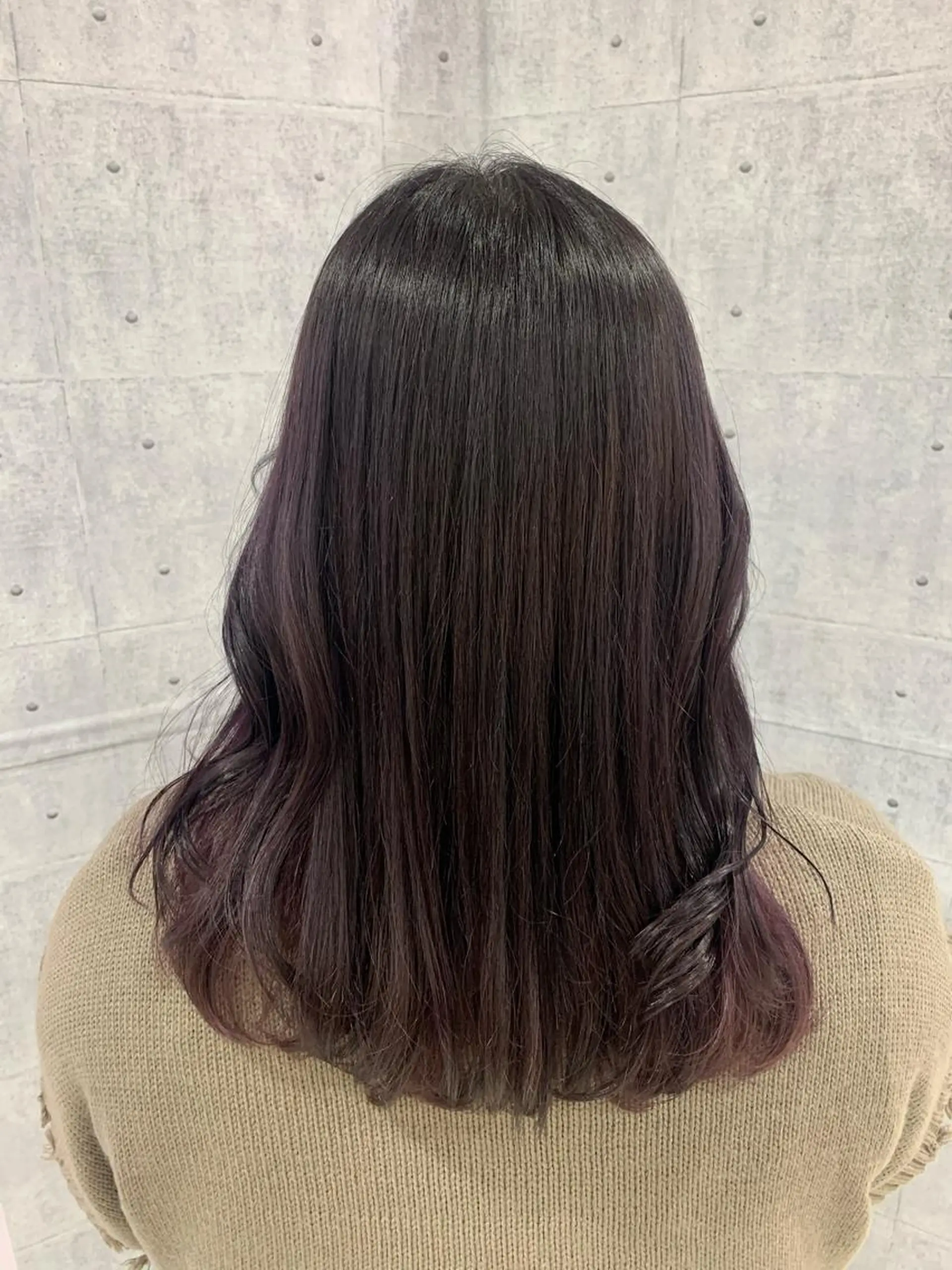 セミロング ヘアカラー 最新韓国本場ヘア 🇰🇷榎本明日香のヘアスタイル