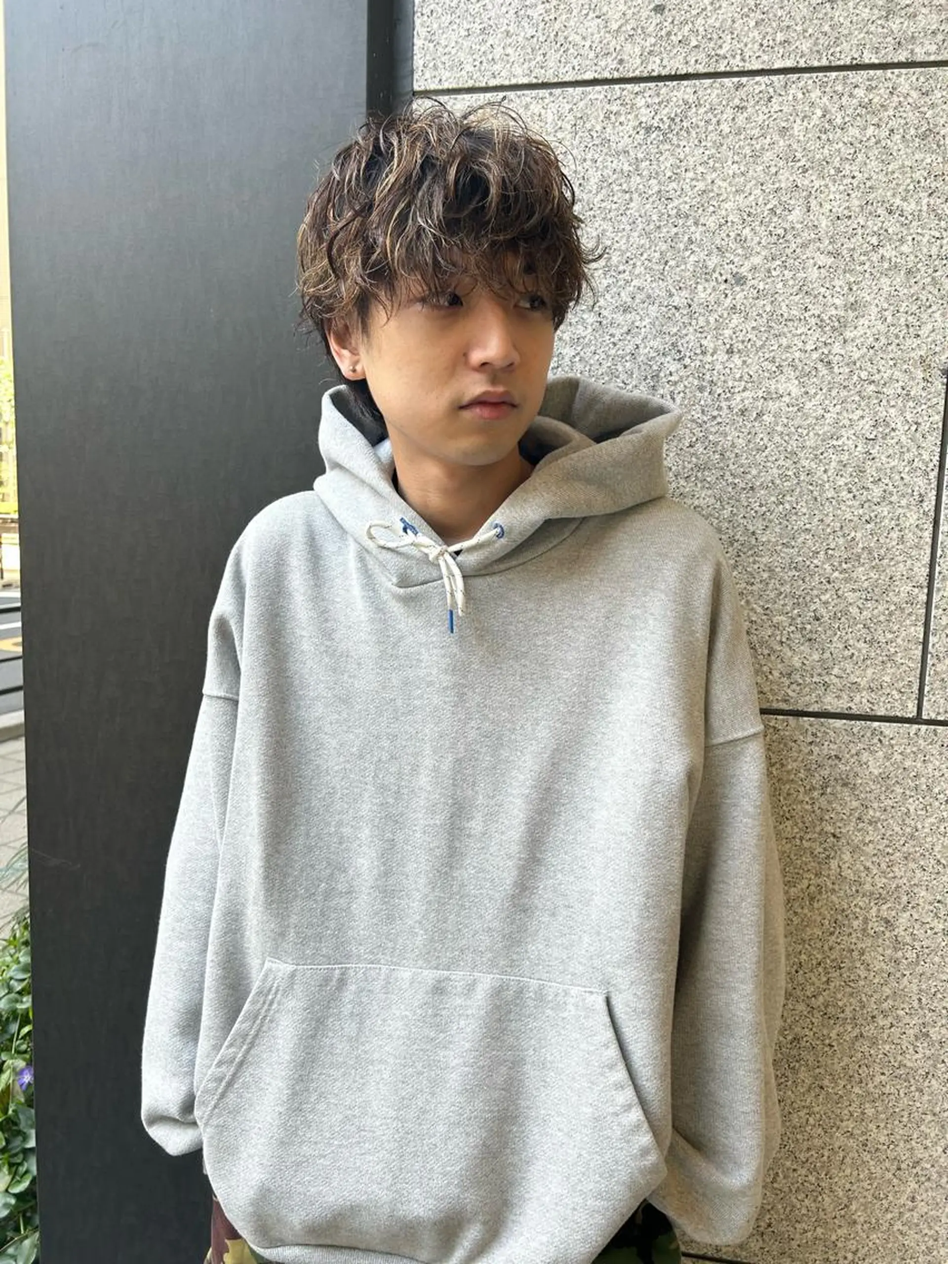 ショート カラー パーマ メンズ メンズブリーチ メンズハイライト メンズインナーカラー メンズパーマ プードルパーマ charme所属・💈メンズ特化 /伊藤大輝💈のヘアスタイル