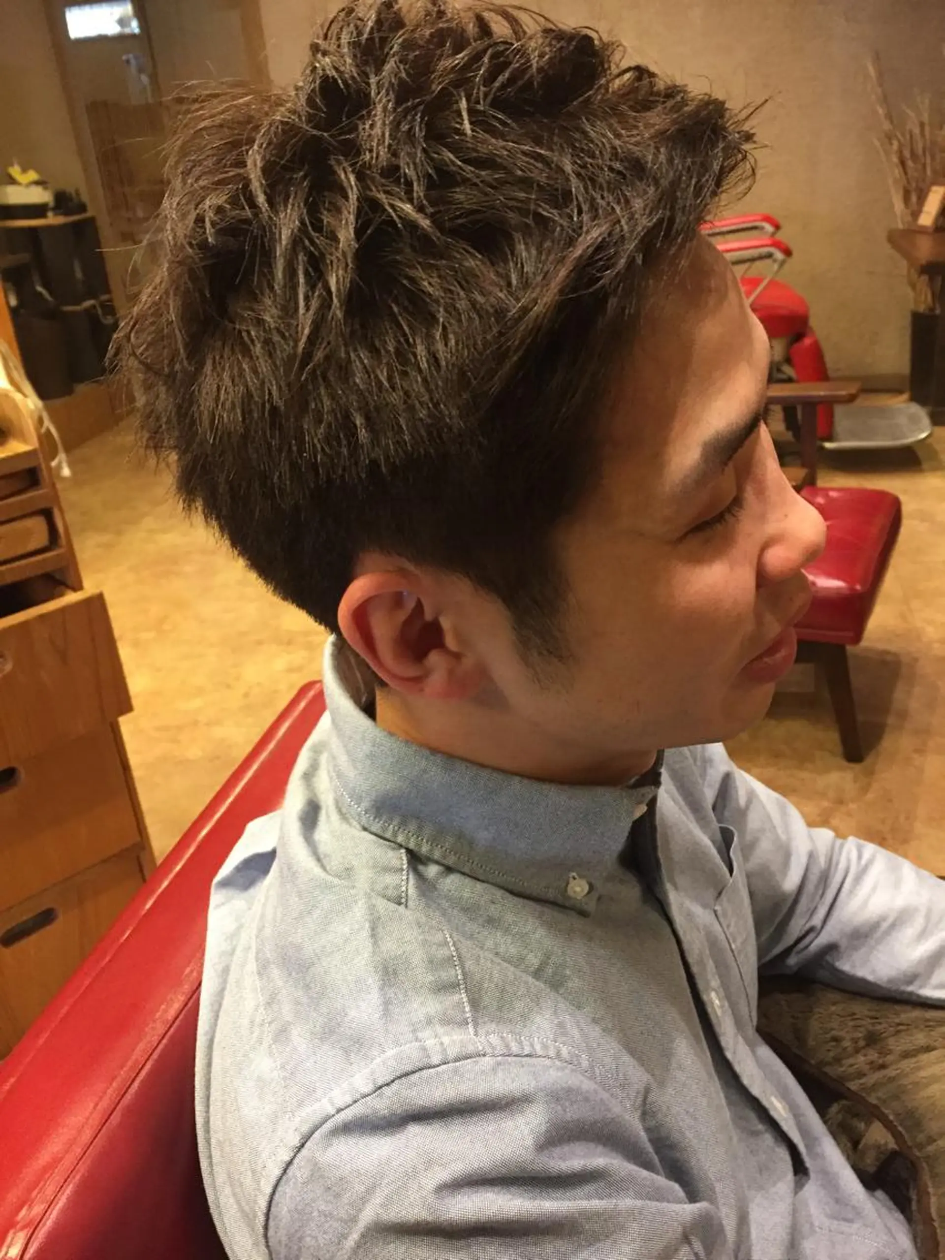 ショート カラー メンズ アップバング ツーブロック カット ヘアカラー A.hair所属・齊藤 篤士のヘアスタイル