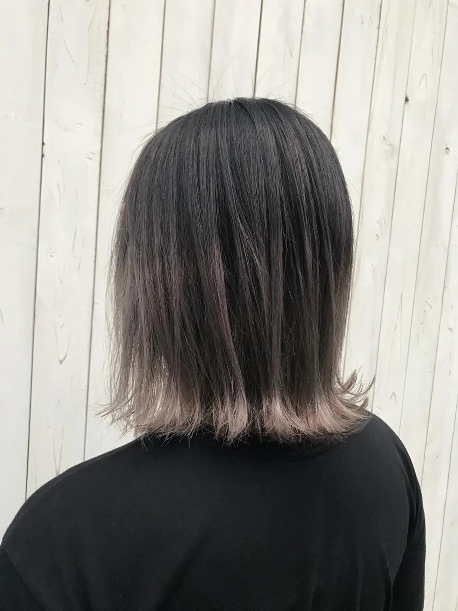 ミディアム カラー アッシュ グラデーションカラー ピンクカラー ピンクパープル パープルカラー LOHAS 関根真由美のヘアスタイル