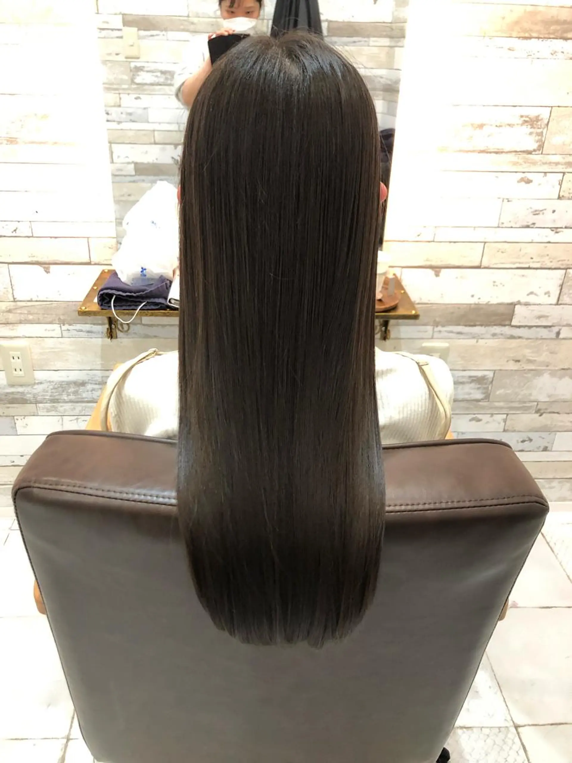 ロング ロング カット ヘアカラー 縮毛矯正 トリートメント 🌨丁寧さno1🌨 💫前田　愛💫のヘアスタイル