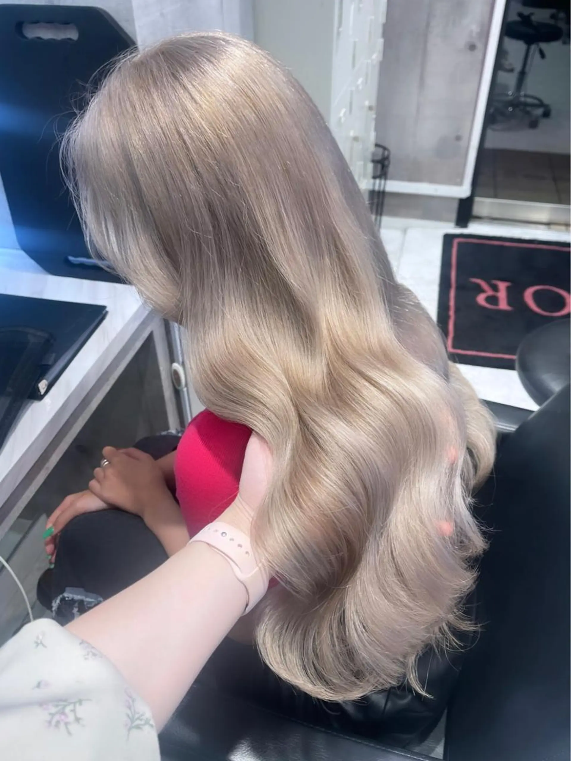 ロング カラー パーマ ヘアアレンジ メンズ キッズ ネイル マツエク・マツパ アイブロウ 🎀韓国スタイル YURINA🎀のヘアスタイル