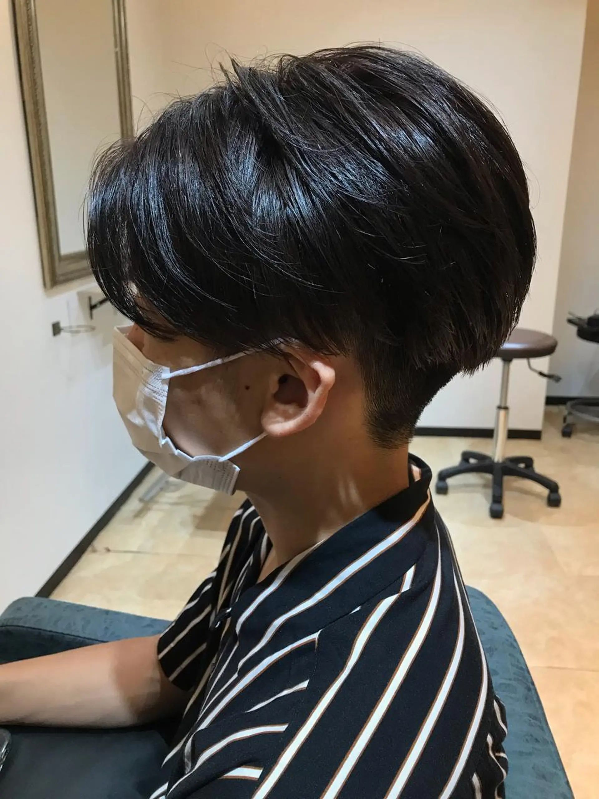 ショート メンズ センターパート kazuya 縮毛矯正髪質改善✨✨のヘアスタイル