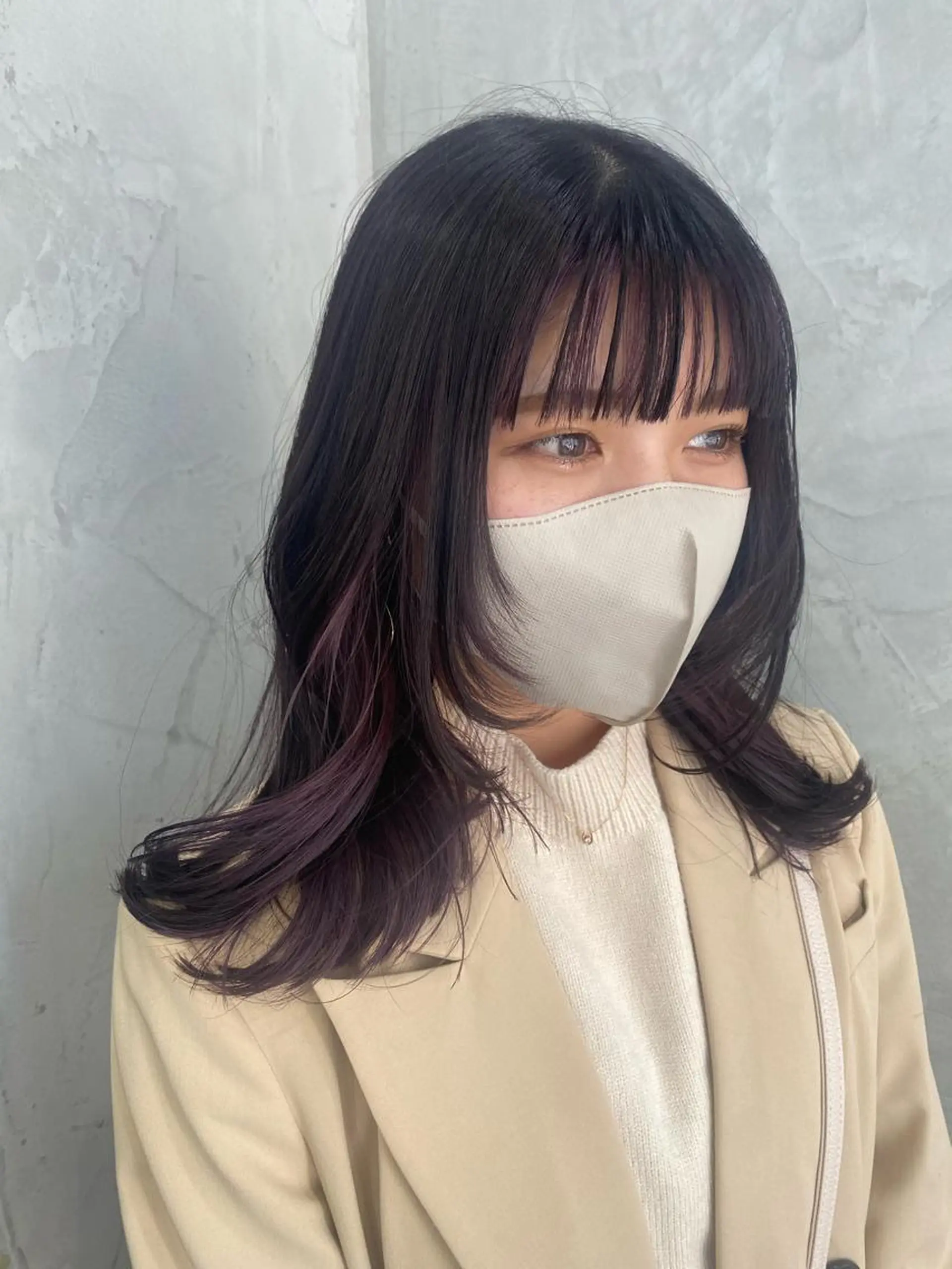 セミロング カラー 顔周りカット レイヤーカット 佐伯 鼓乃美のヘアスタイル