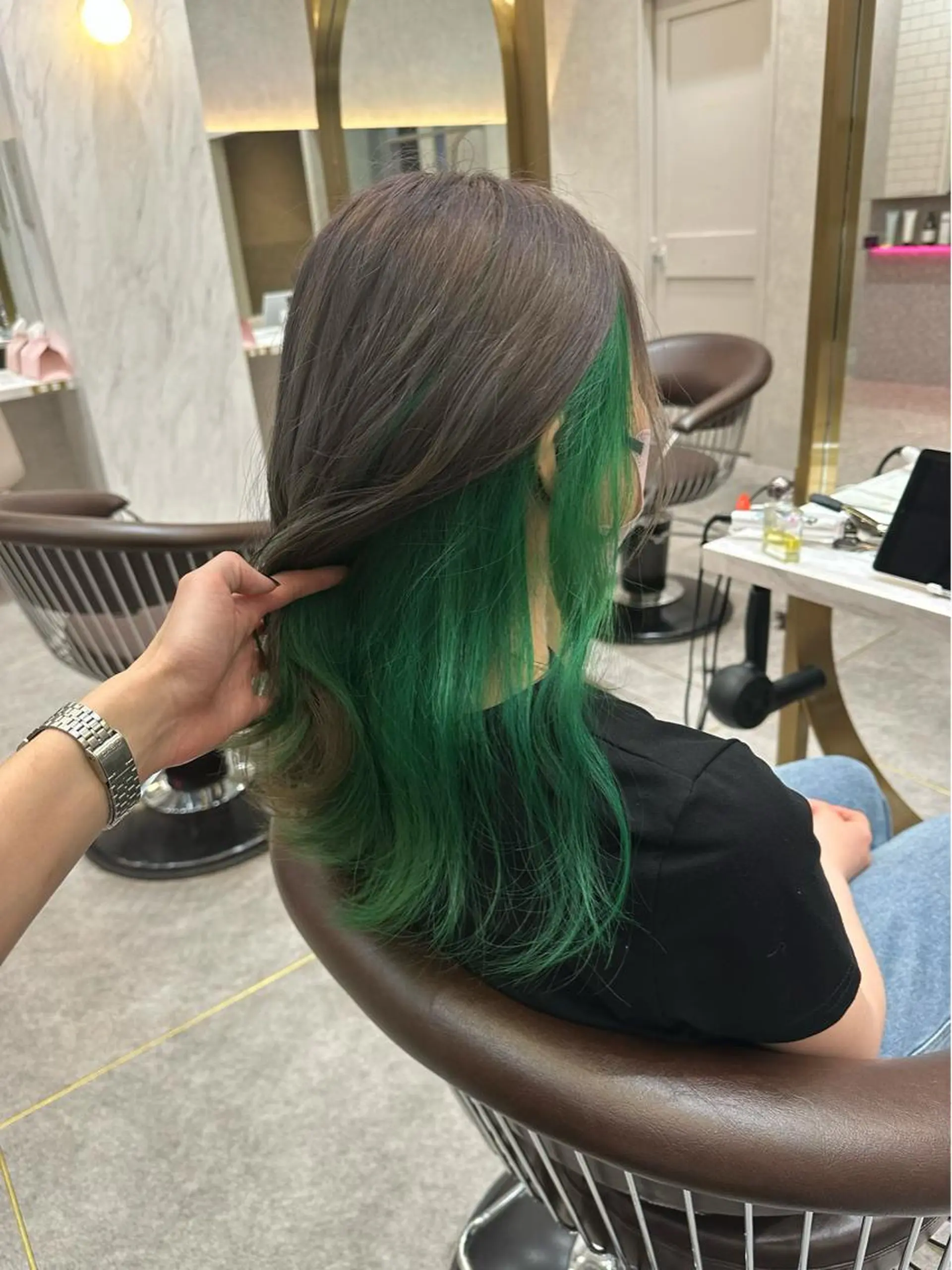 セミロング カラー ヘアアレンジ ヘアカラー トリートメント yuuto🌈 艶髪ダブルカラーのヘアスタイル