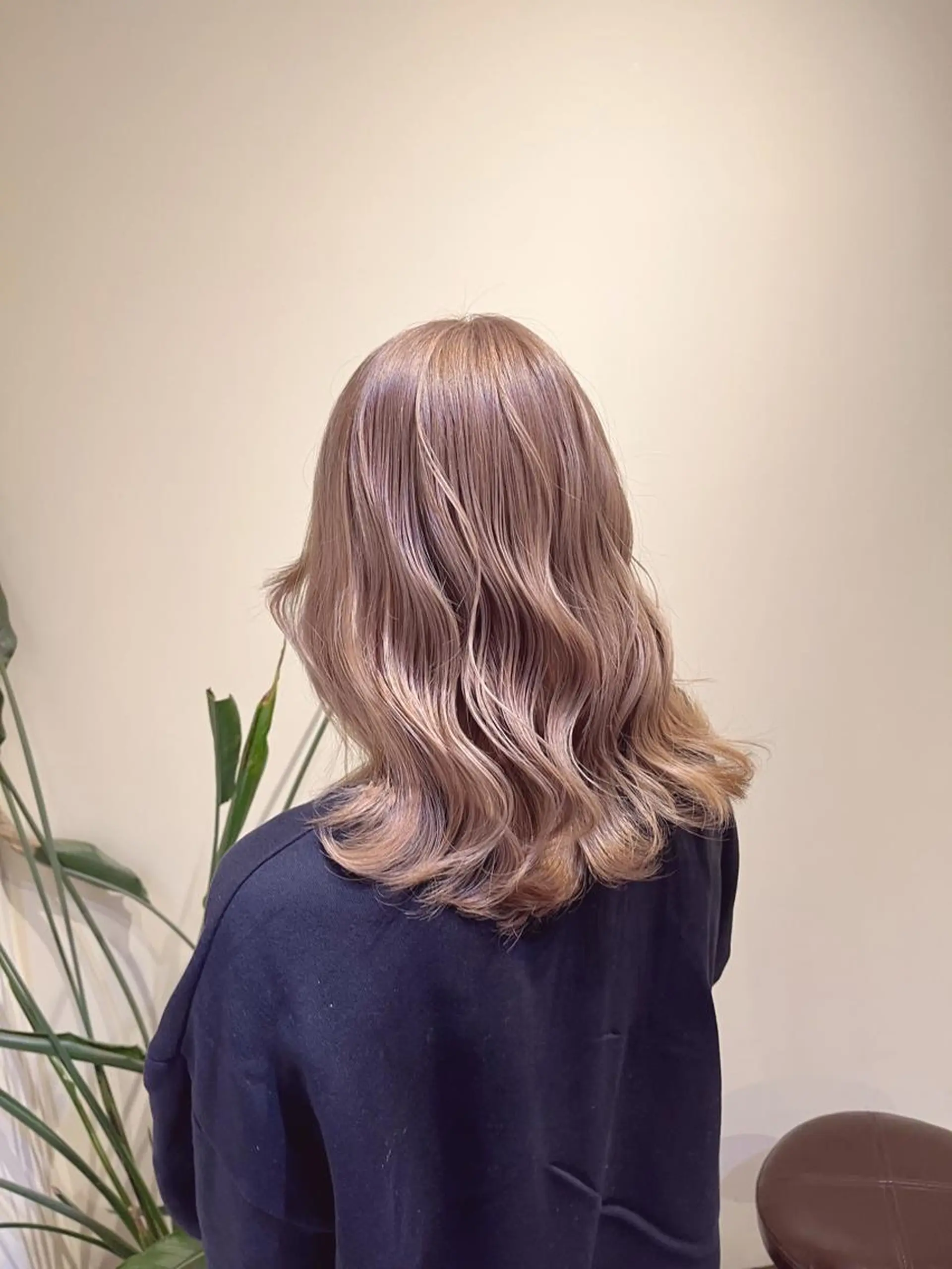 セミロング 🧡ミルクティー/ レイヤー🧡ショウナのヘアスタイル