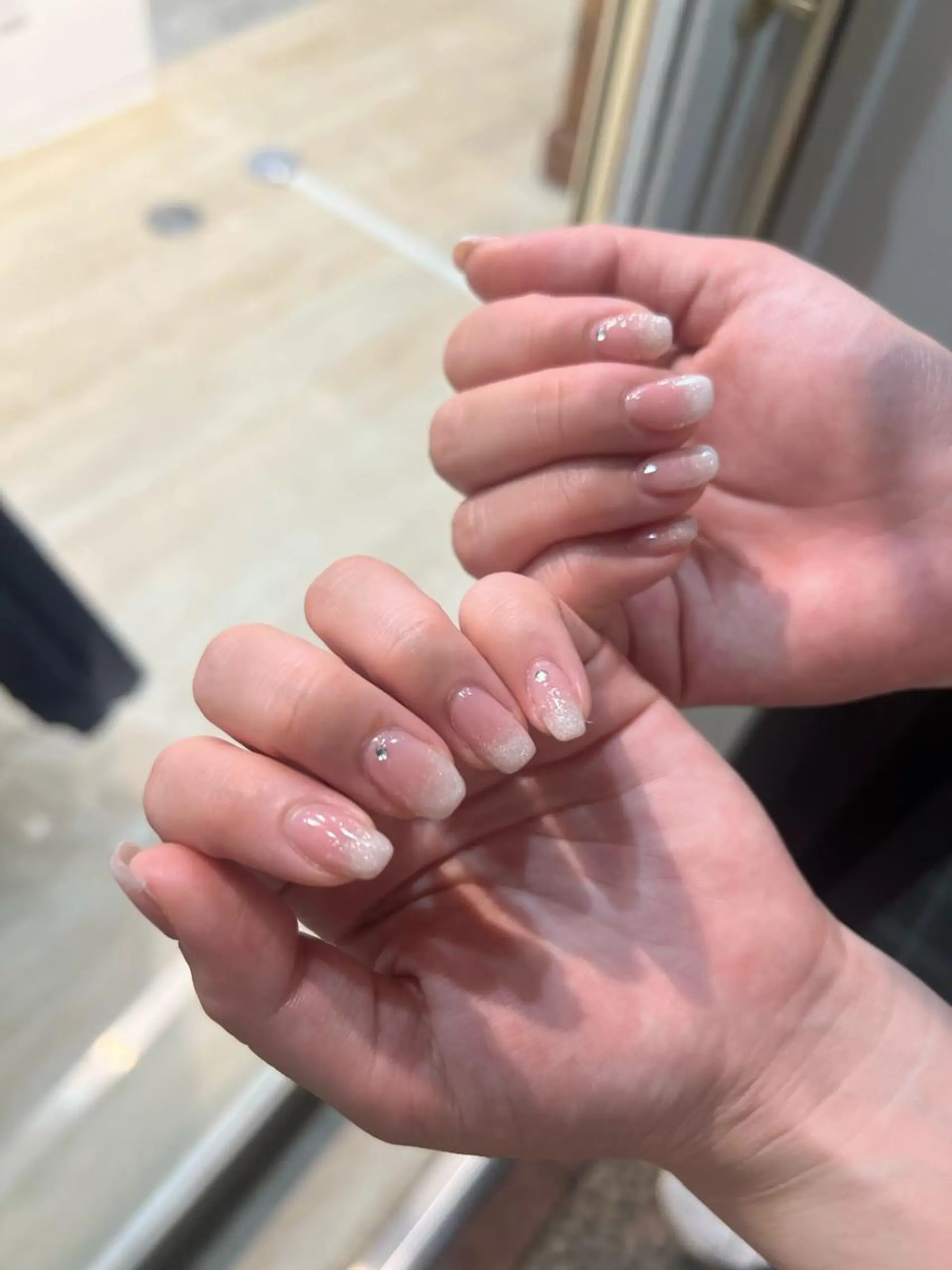 ヘアアレンジ メンズ ネイル マツエク・マツパ アイブロウ グラデーション ストーンネイル ヘアメイクネイリスト 💄💅hidemiのネイルデザイン