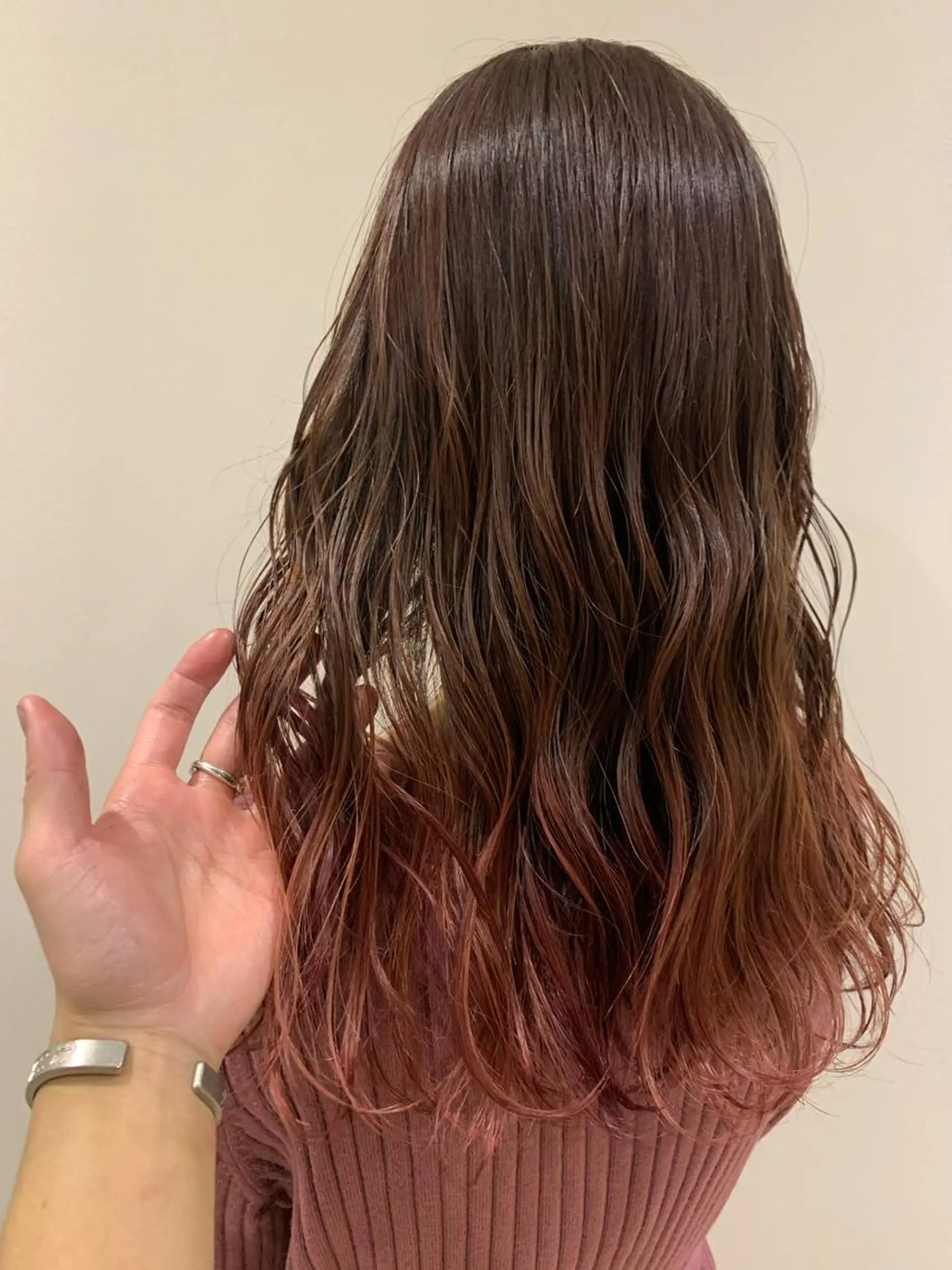 ロング ヘアカラー トリートメント ヘッドスパ ヘアセット 山口 竣也のヘアスタイル