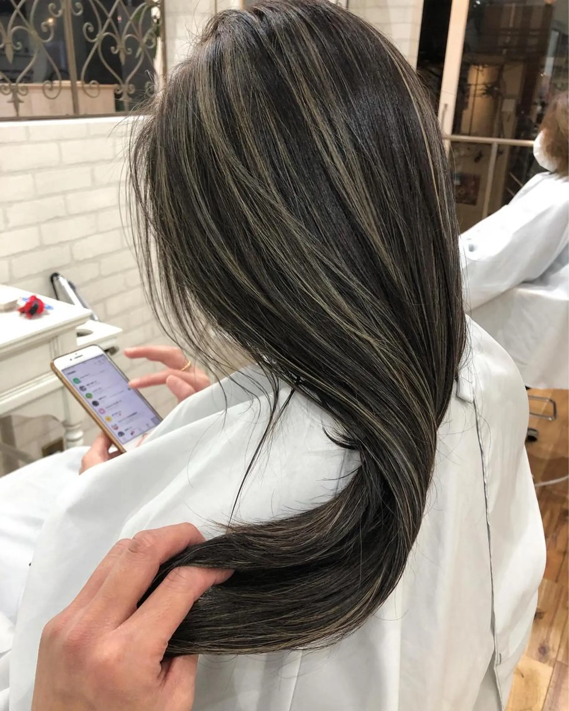 ロング カラー カット ヘアカラー トリートメント Tao所属・藤川 大智のヘアスタイル