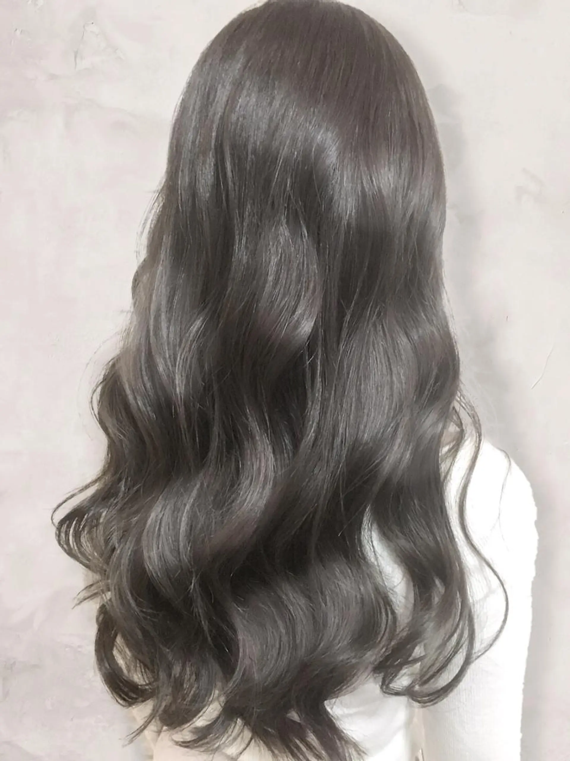 カラー ロング ブリーチ ブリーチなしカラー ヘアカラー トリートメント グレージュカラー✨ 藤生 和宏のヘアスタイル