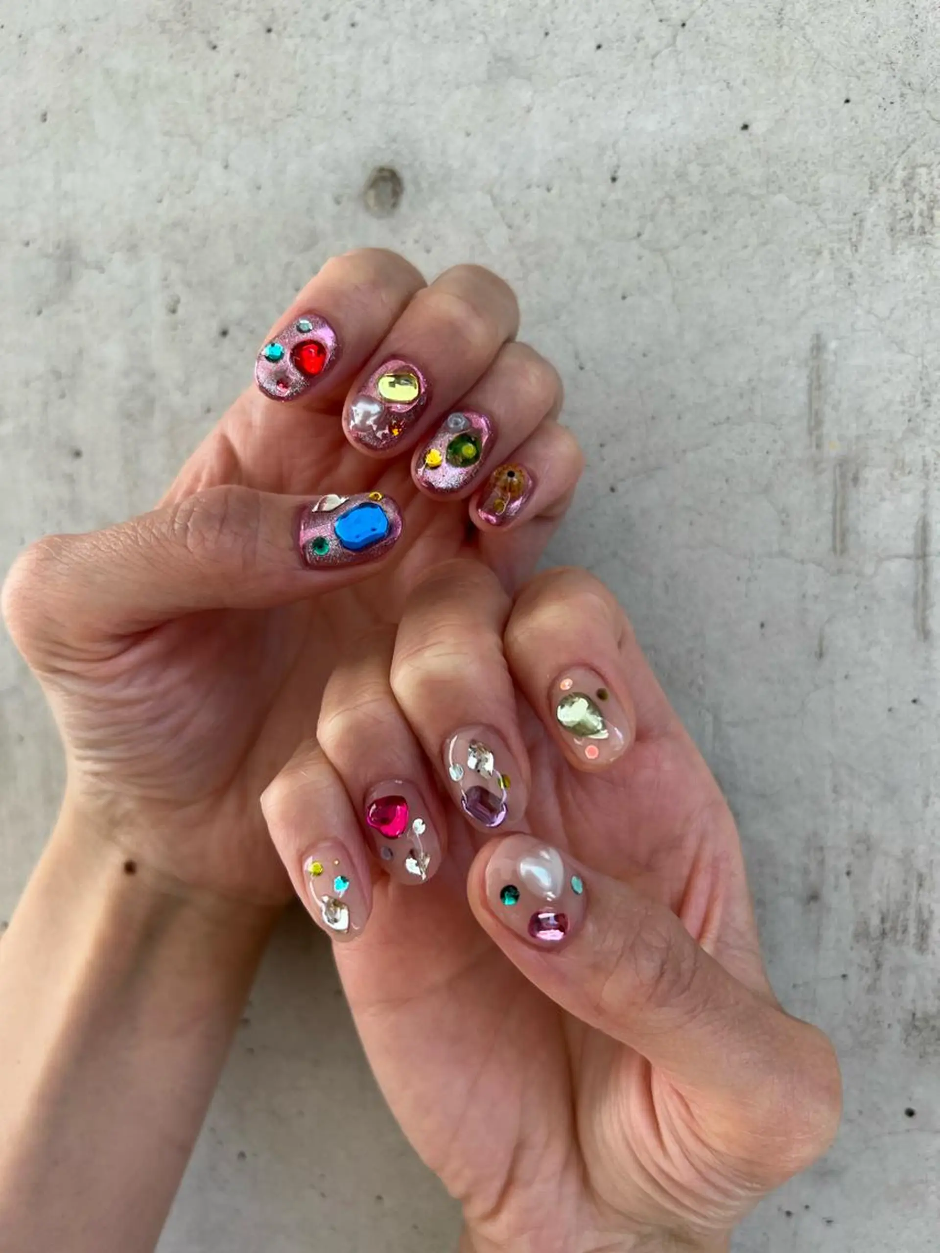 ネイル キラキラネイル 持ち込み ニュアンスネイル ハンドネイル ハンドケア Charme. NOBUKOのネイルデザイン