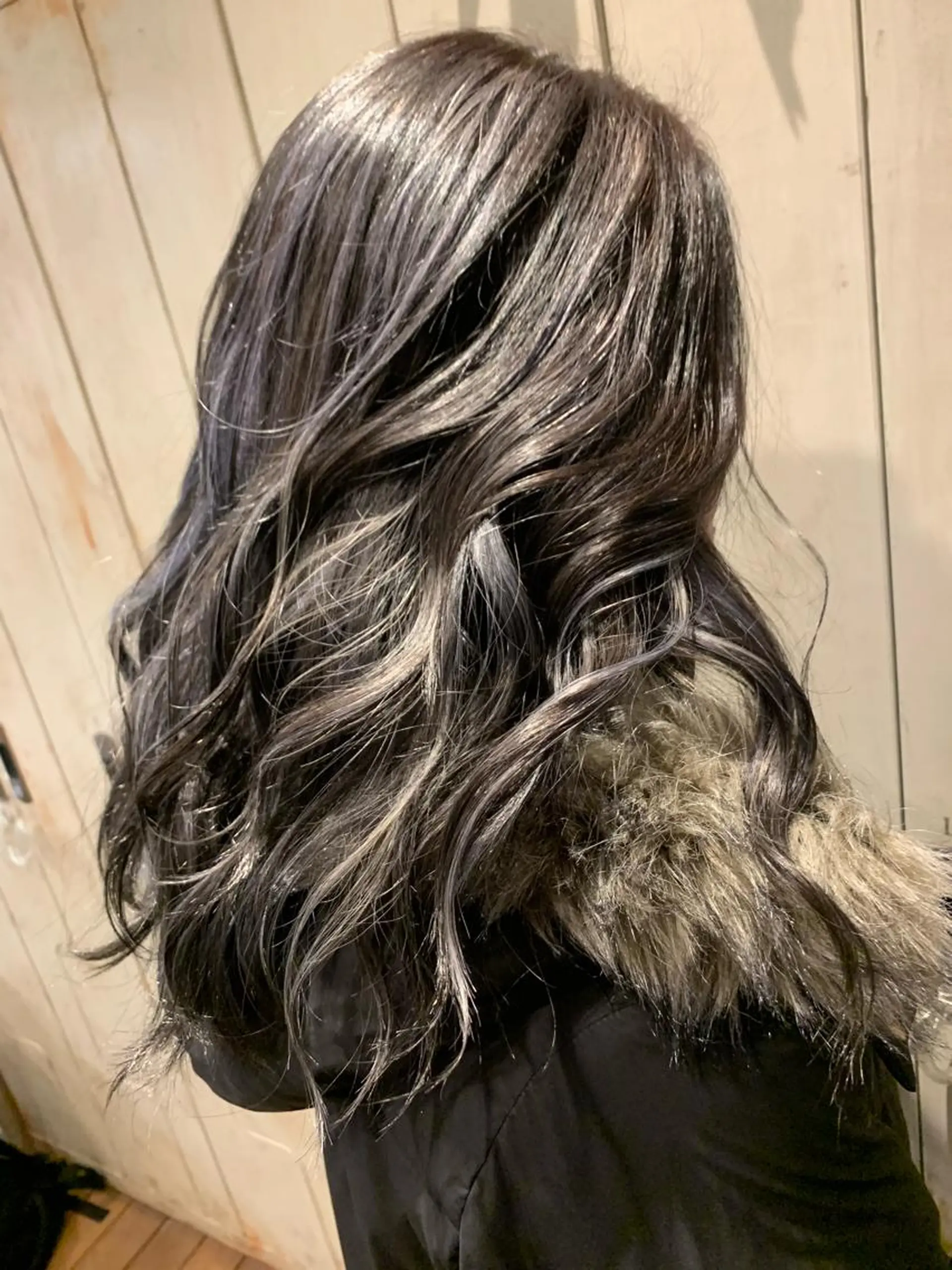 ロング カラー t.a.g所属・韓国レイヤー×艶髪 ハイトーンRyukiのヘアスタイル