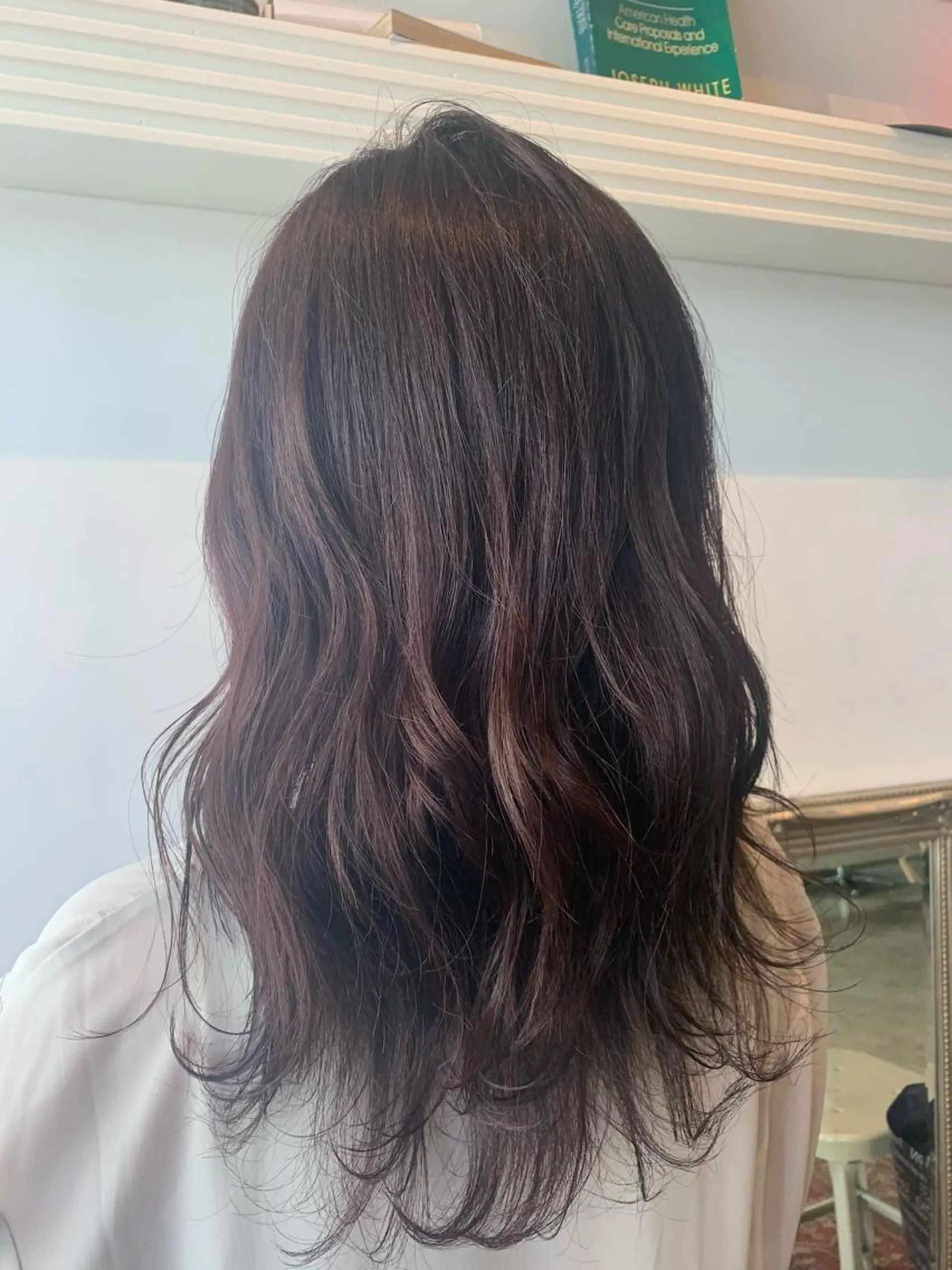 ロング アッシュ パープルカラー カット ヘアカラー トリートメント ヘッドスパ ヘアセット 山口 竣也のヘアスタイル