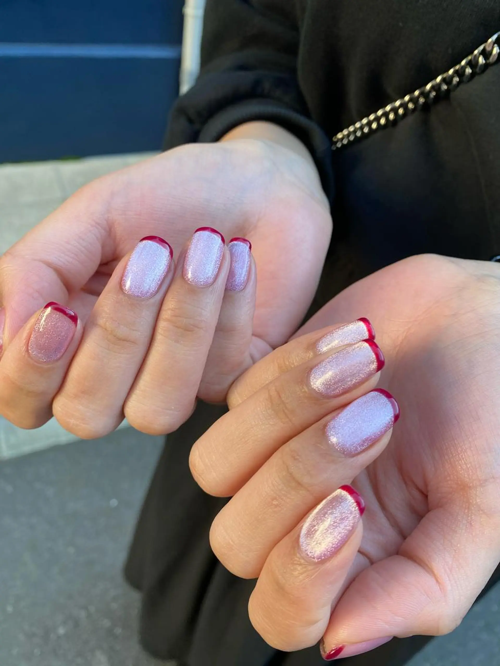 ネイル アートネイル キラキラネイル 韓国ネイル マグネットネイル ミラーネイル 🌼大西洋子 laughl🌼のネイルデザイン