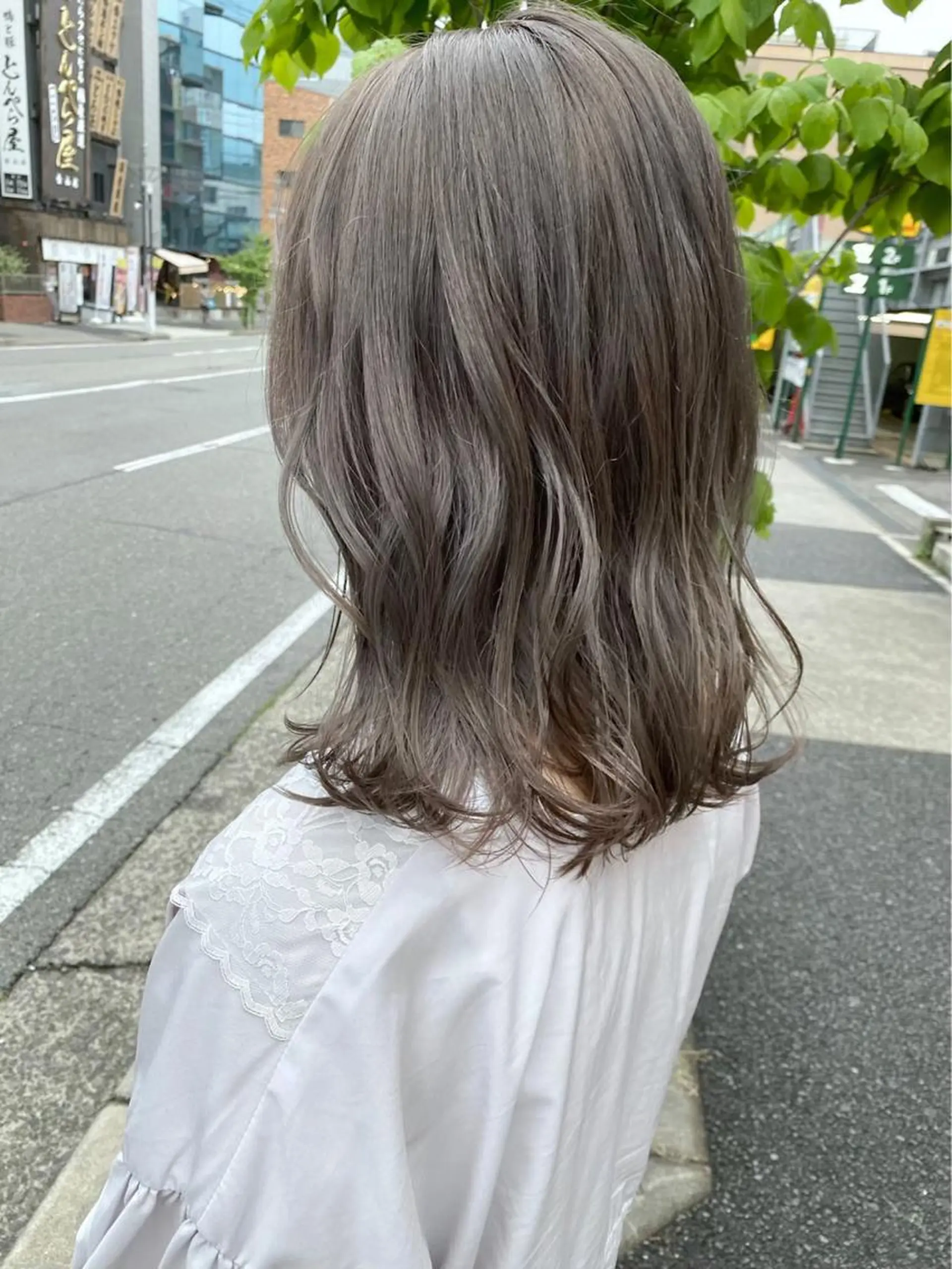 ロング カラー 山下恋佳/矢場町/ ブリーチ/ショートのヘアスタイル