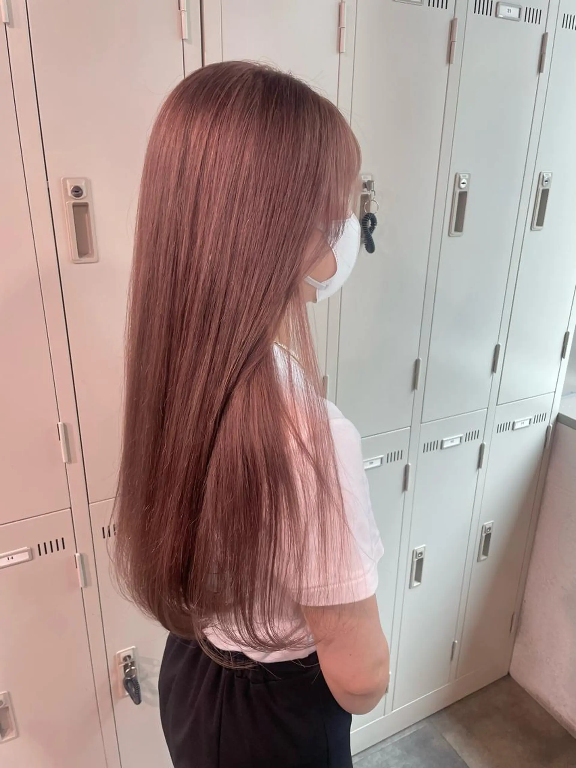 ロング カラー パーマ ヘアアレンジ メンズ キッズ ネイル マツエク・マツパ アイブロウ メンズブリーチ ブリーチ 透明感カラー・レイヤ ー🎀amika🎀のヘアスタイル