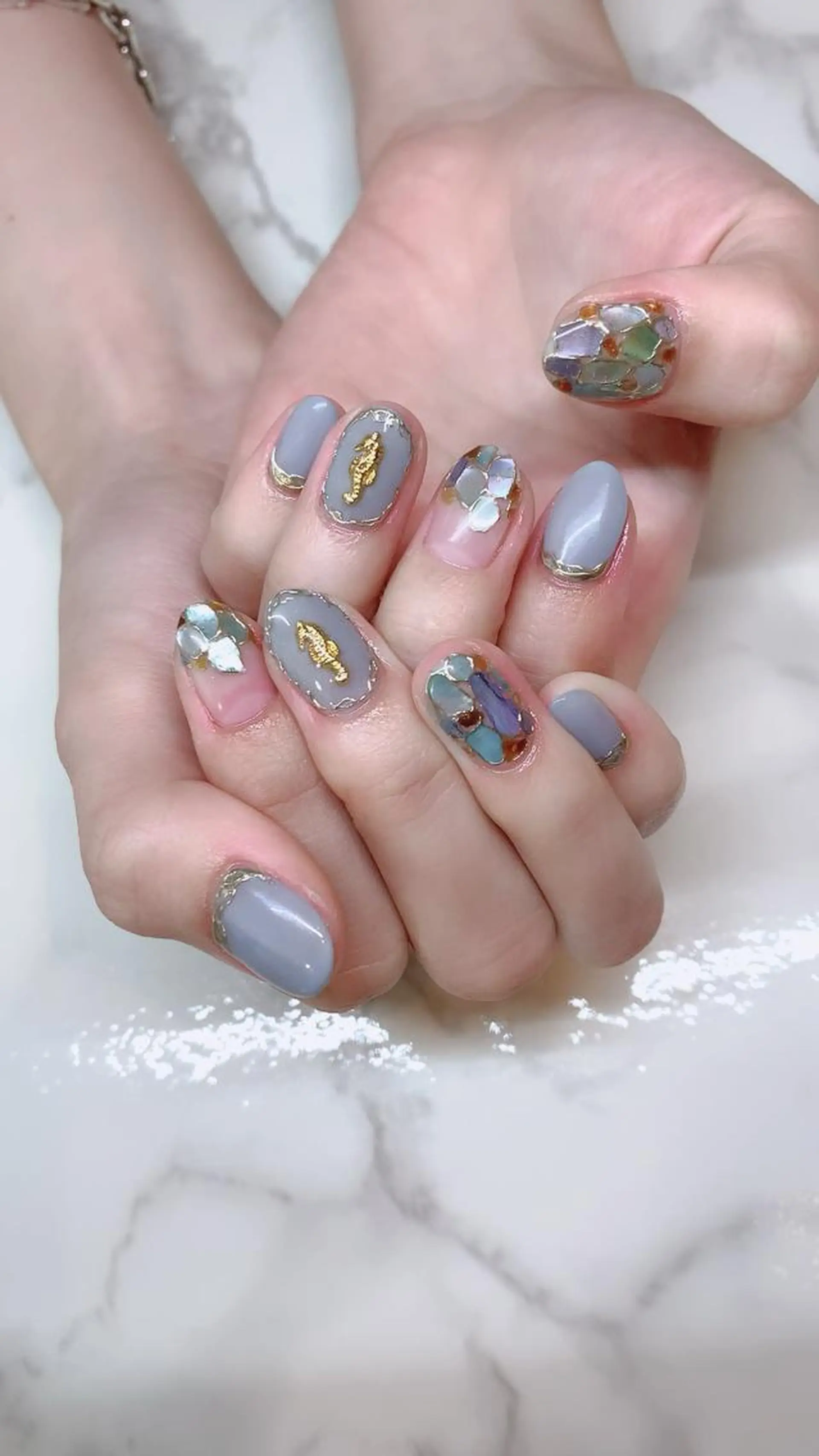 ネイル atelier chic+所属・atelier chic+のネイルデザイン