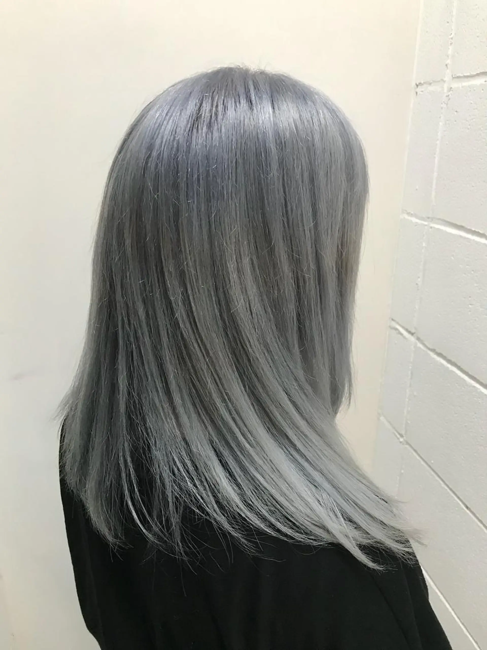 ミディアム カラー 特別モデル価格 タカシマイッセイのヘアスタイル