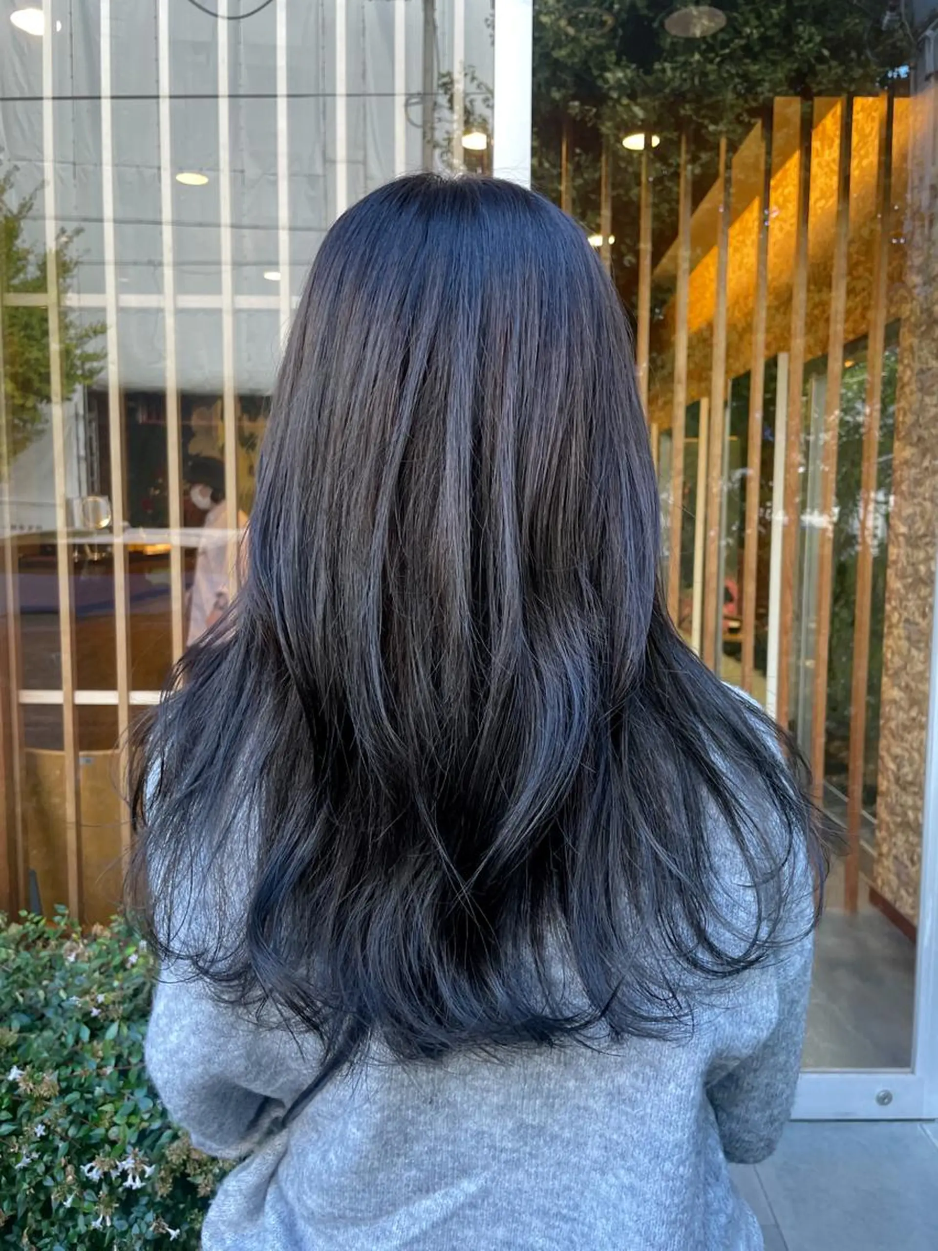 ミディアム アッシュ E所属・E  難波店 Kaiのヘアスタイル