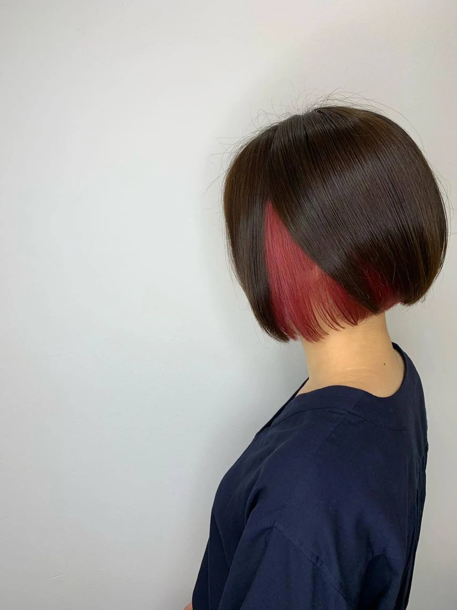 ショート カラー インナーカラー ヘアカラー トリートメント 艶髪クリエイター 秋田 聖也🪽のヘアスタイル