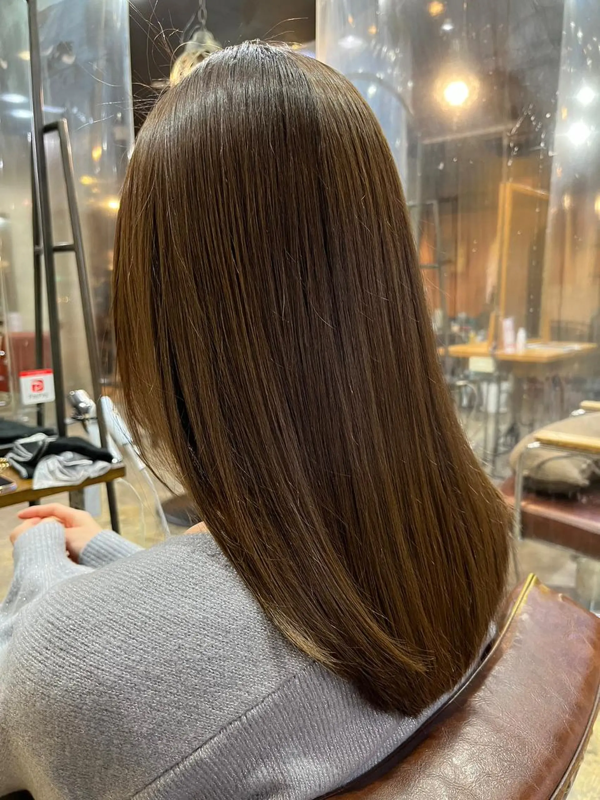 ミディアム カラー ヘアアレンジ パーマ キッズ ミディアムパーマ バレイヤージュ ブリーチ ケアブリーチ デザインカラー ROW町田🌿 大人可愛い/艶髪改善のヘアスタイル