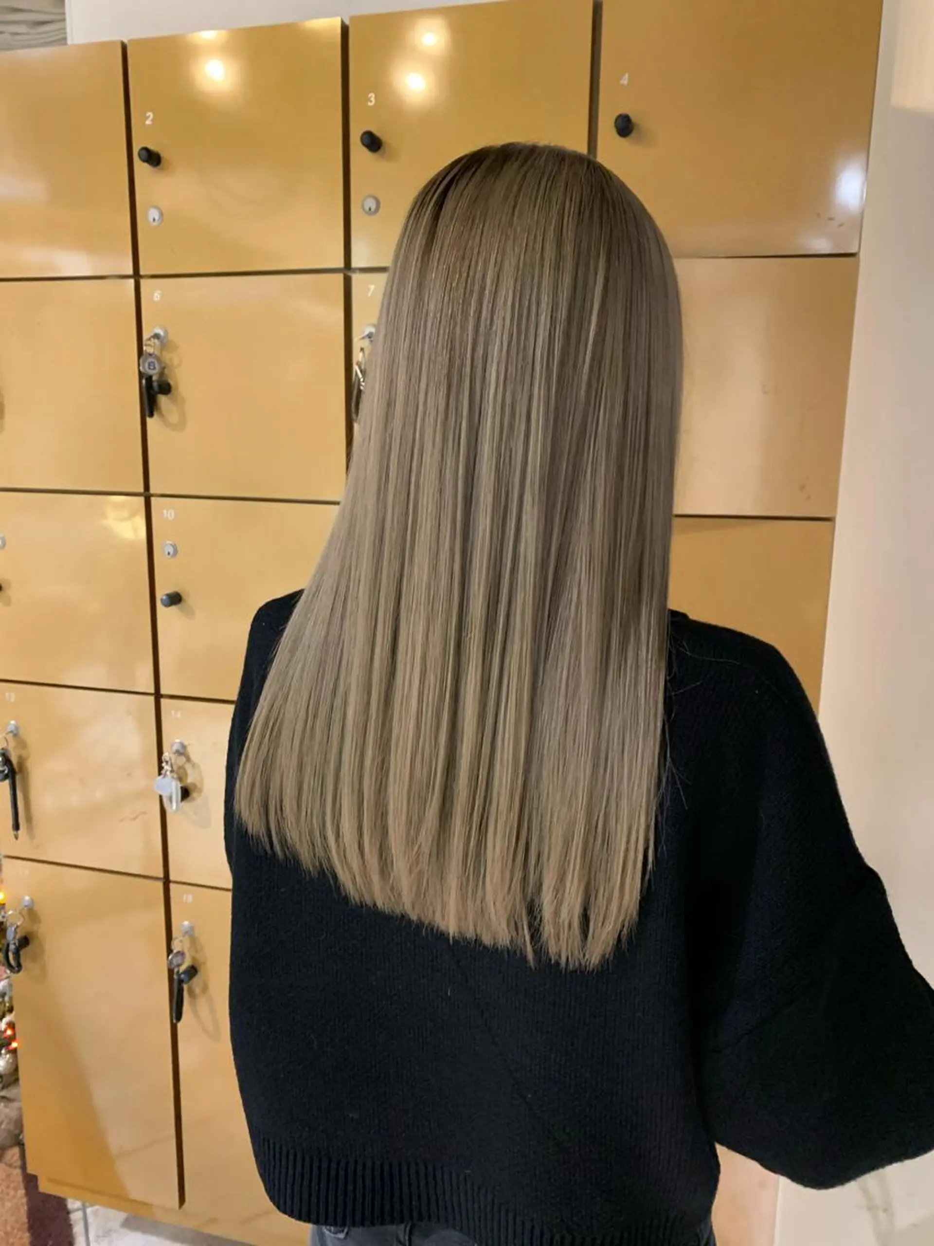 セミロング ハイライト 髪質改善 レイヤーカット トリートメント トリートメント ひばりヶ丘美容室 ✂︎藤原珠輝✂︎のヘアスタイル