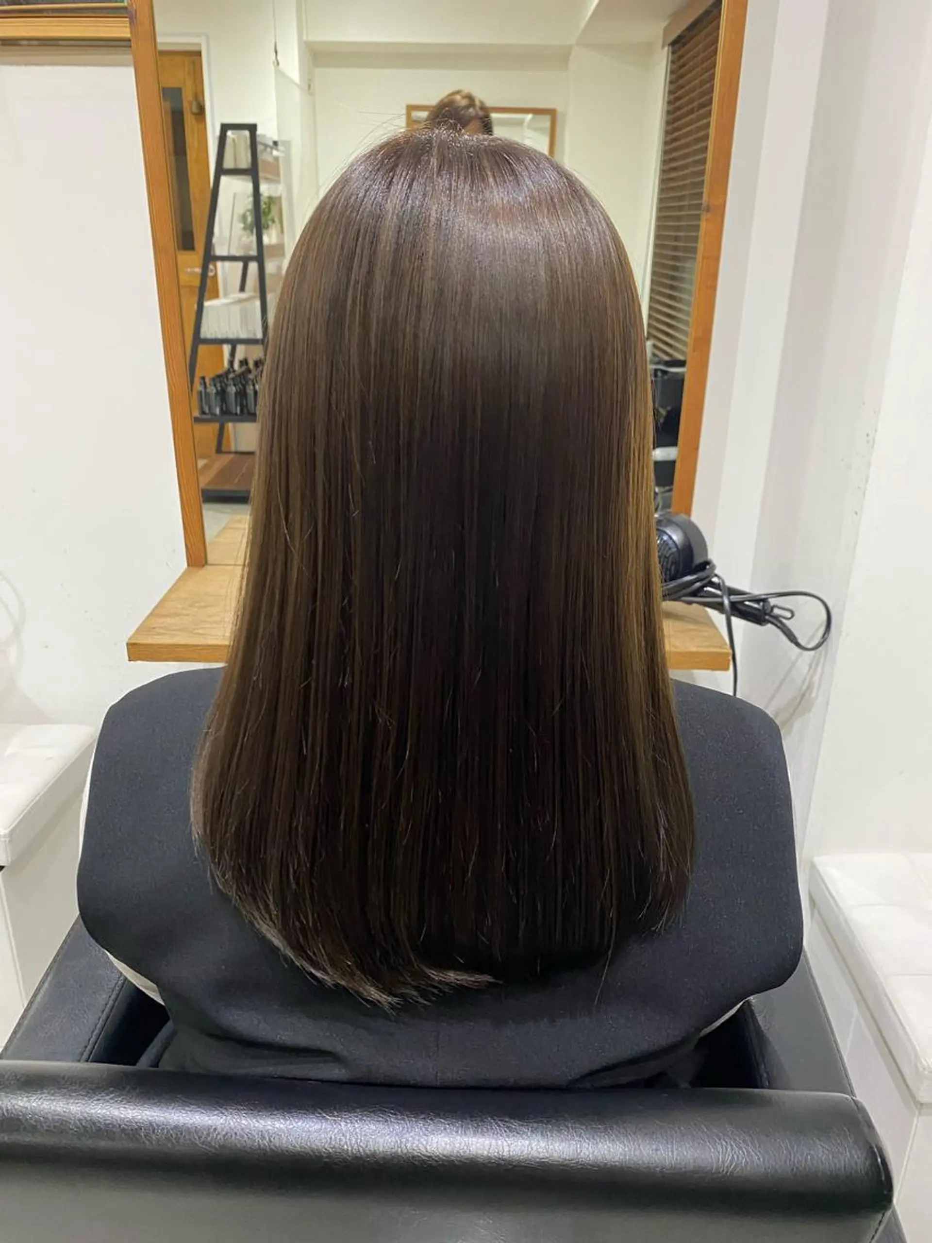 セミロング カラー 銀座⚜️【脱白髪染め 美髪矯正】トグチのヘアスタイル