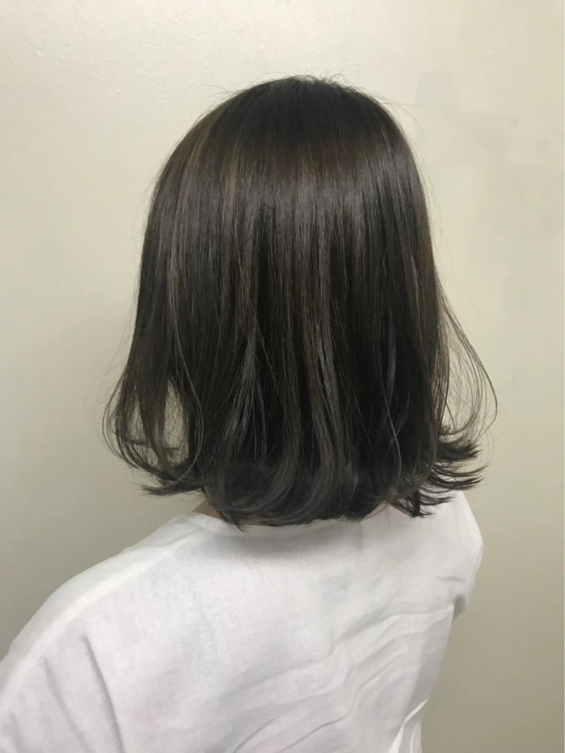 ミディアム ボブ 髪質改善 韓国風ヘア シースルーバング 縮毛矯正 カット ヘアカラー トリートメント ヘッドスパ ヘアセット BACANCES〜バカンス〜所属・👑👑👑👑工藤 敬👑👑👑👑のヘアスタイル